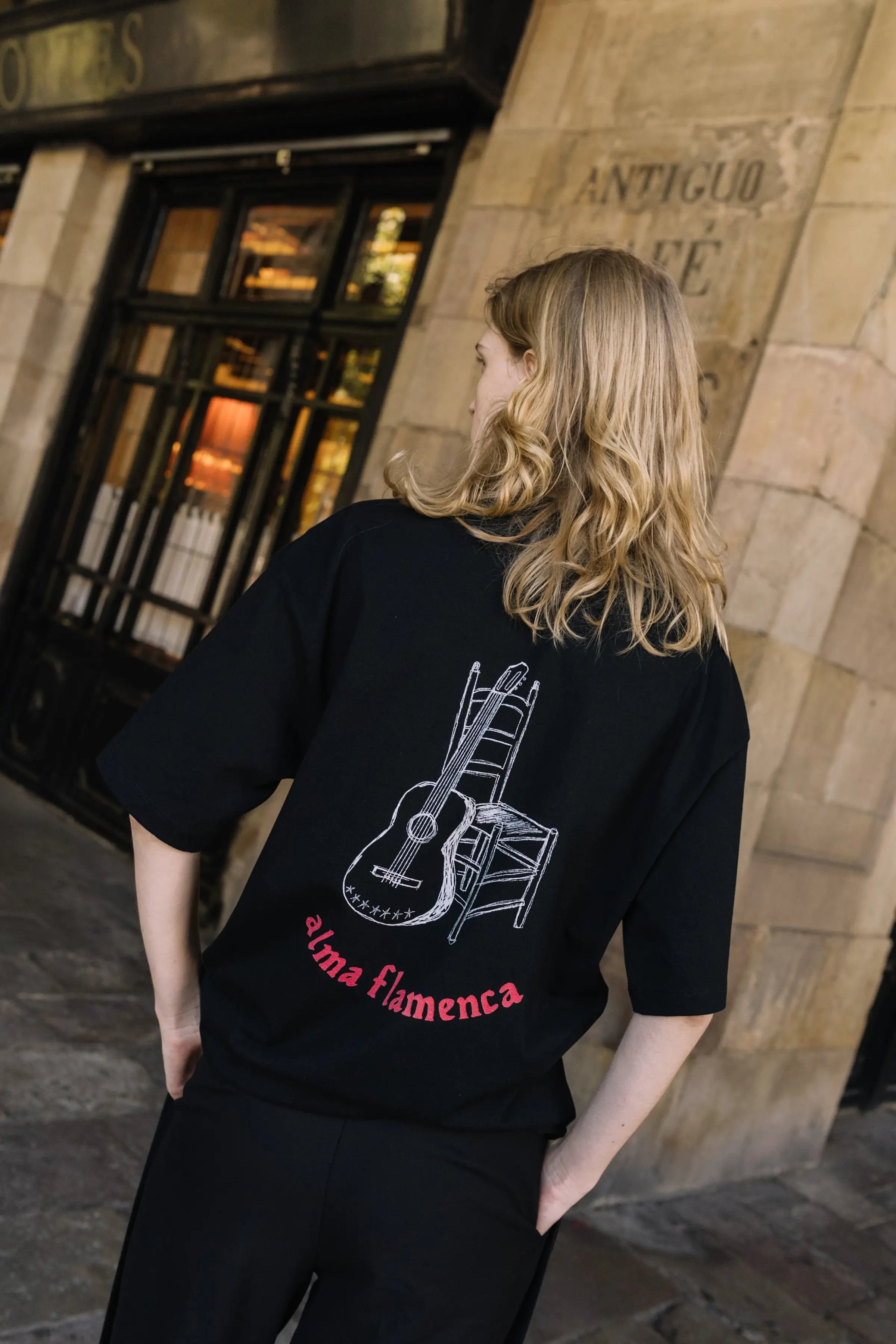 "DAR VIDA" by Caitlin Flood-Molyneux | "Flamenca" Design.