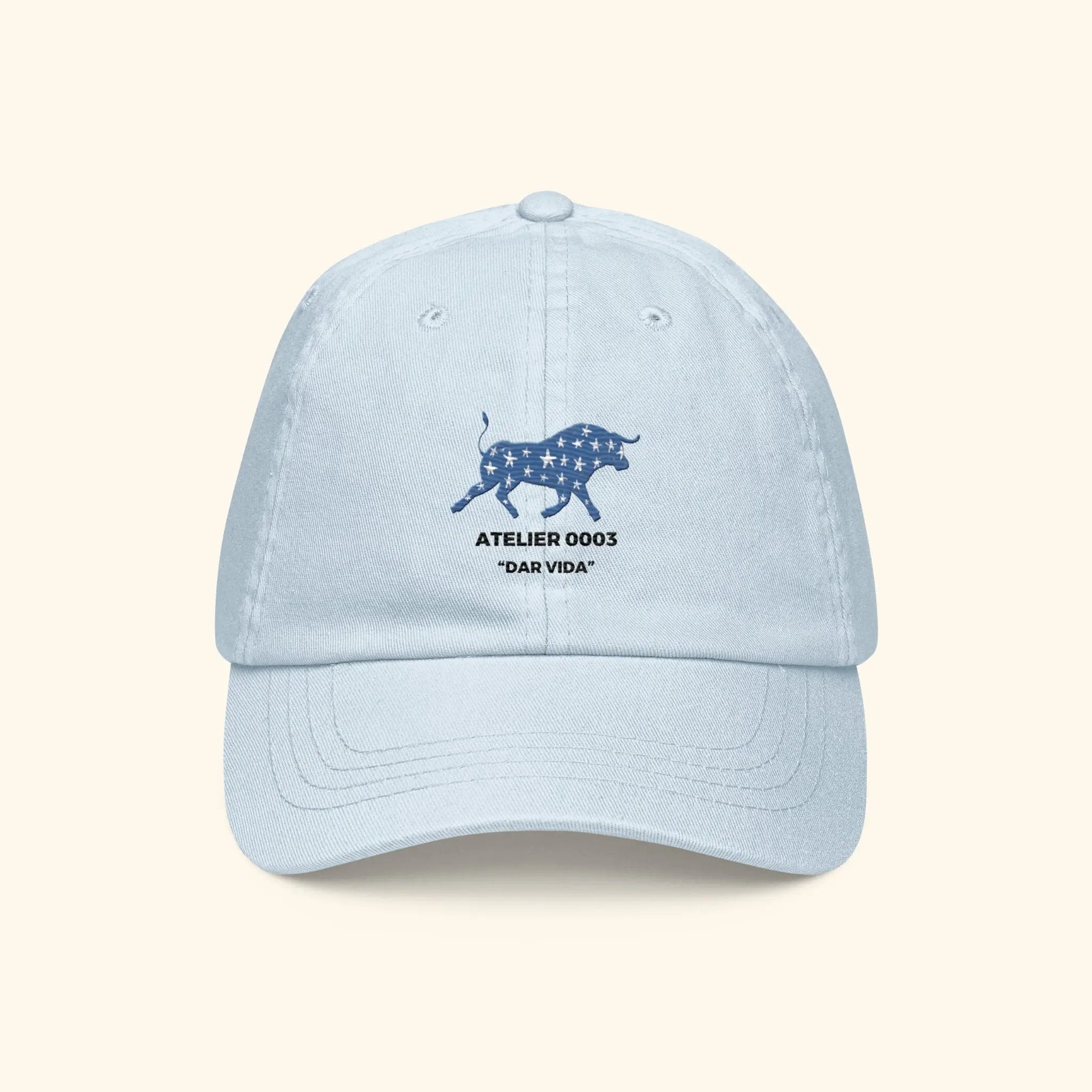 Portraits de Famille Dar VIda The Cap Pasión Pastel Blue Organic Cotton Front