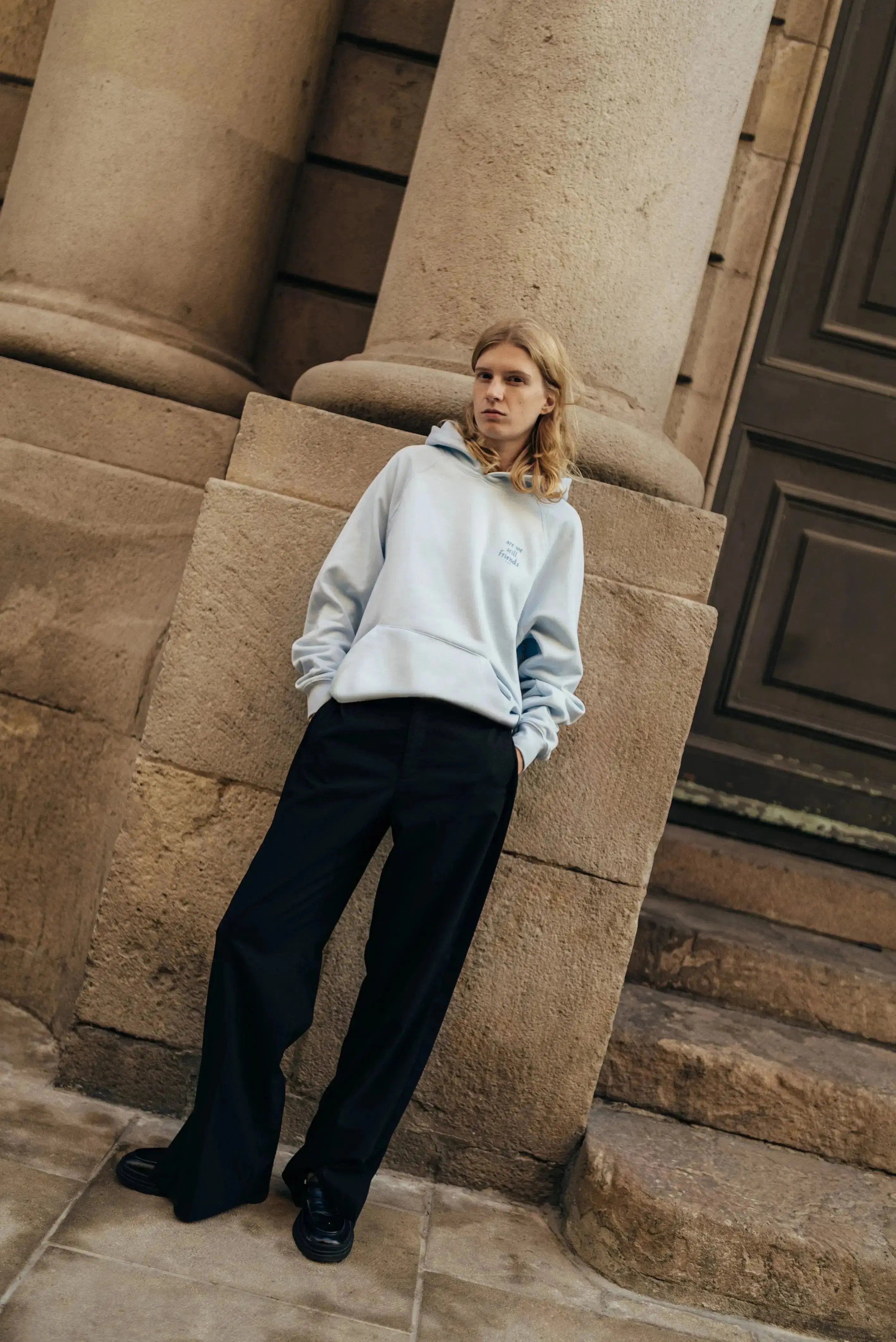 Portraits de Famille Dar Vida The Hoodie Amigos Model 3