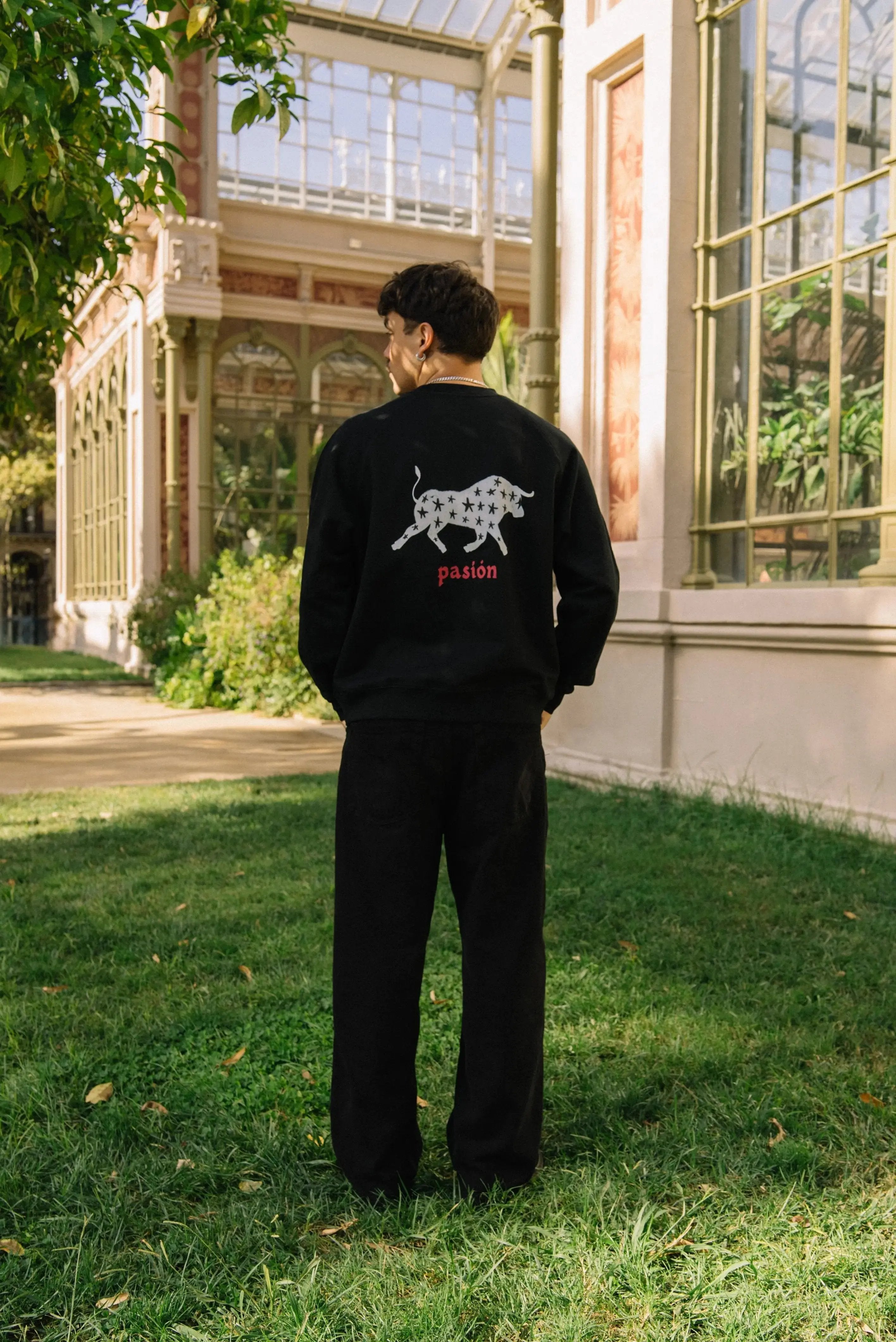 Portraits de Famille Dar Vida The Sweatshirt Pasión Model 2