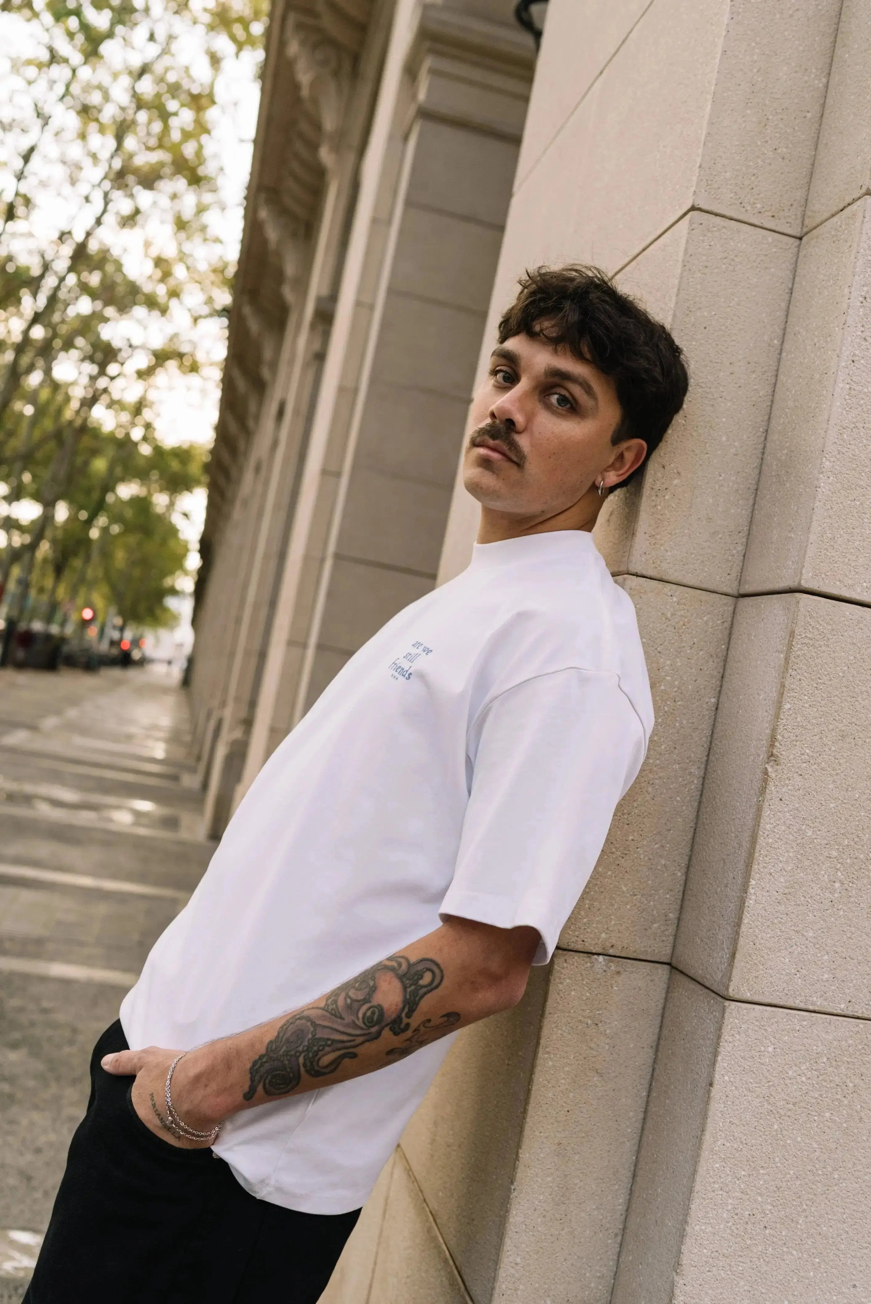 Portraits de Famille Dar Vida The Tee Amigos Model 3