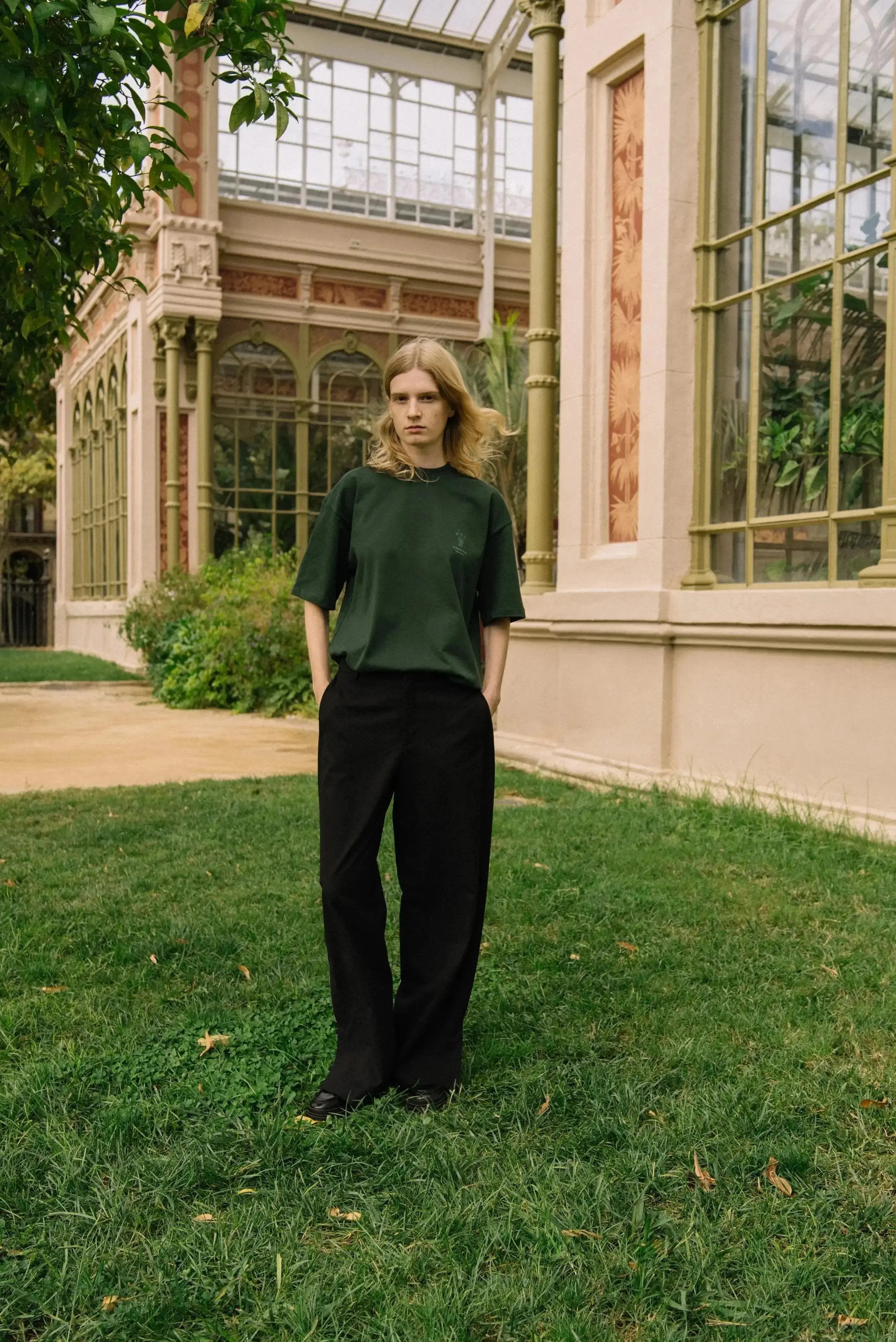 Portraits de Famille Dar Vida The Tee Flor Model 1