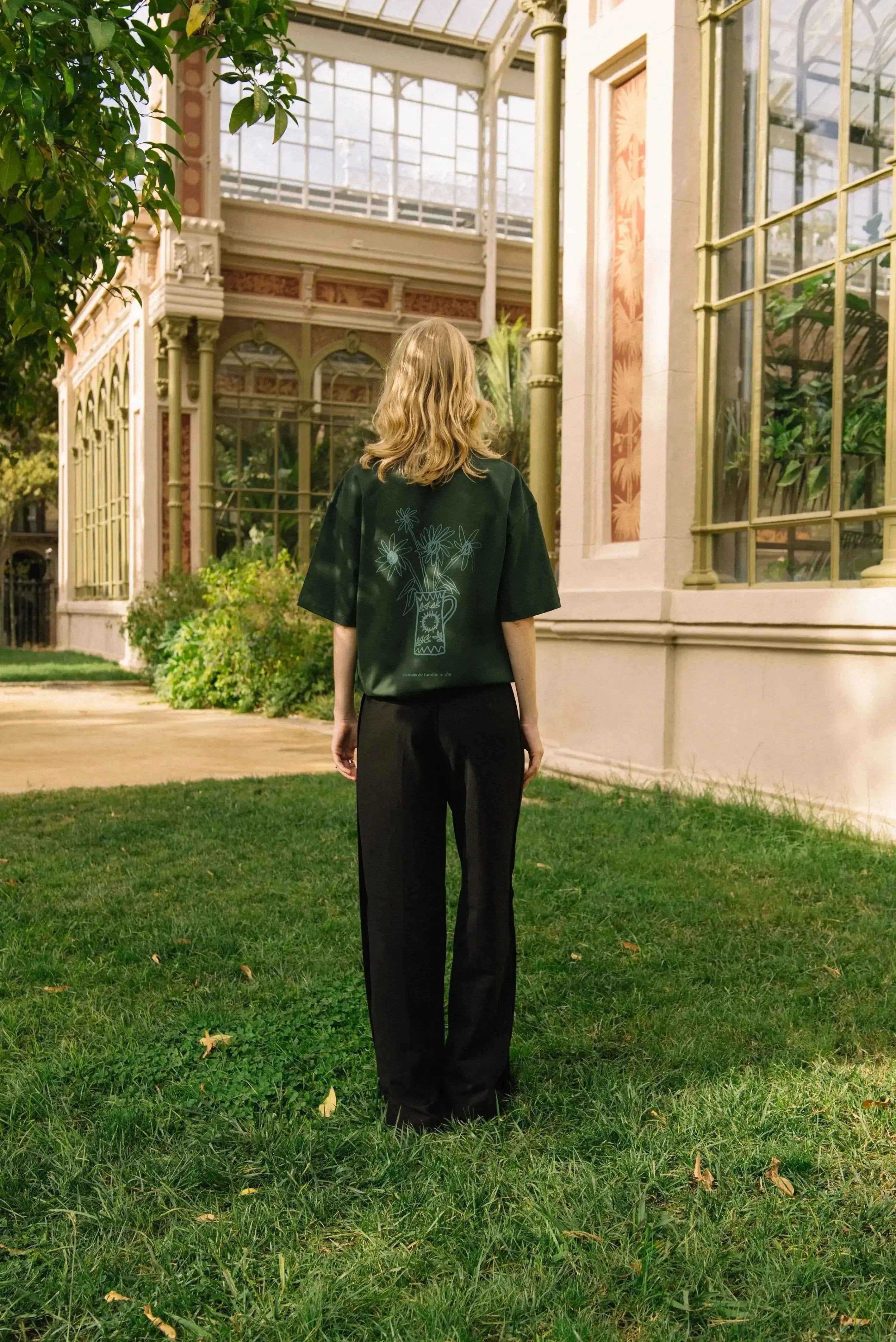 Portraits de Famille Dar Vida The Tee Flor Model 2