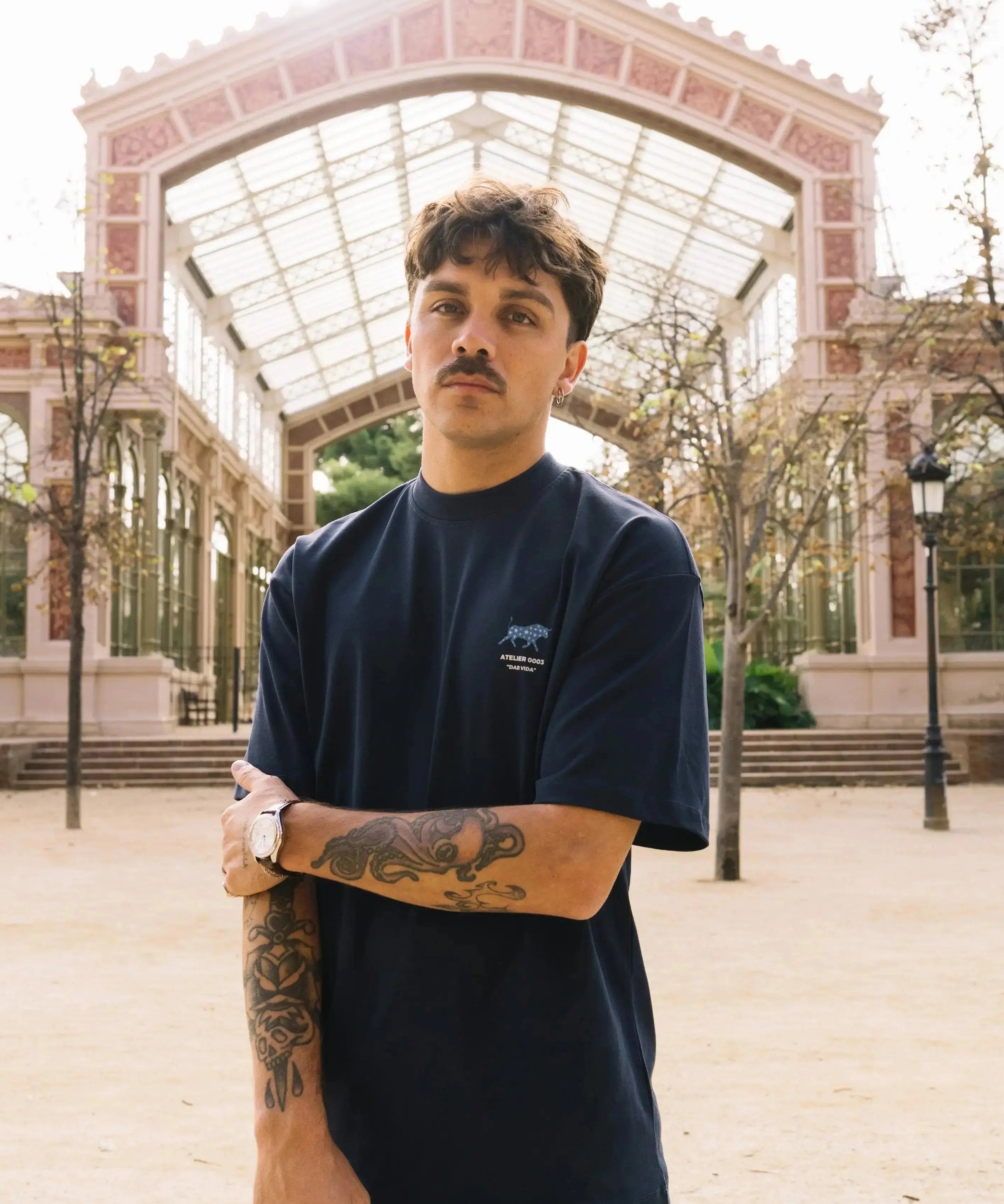 Portraits de Famille Dar Vida The Tee Pasión Model 6