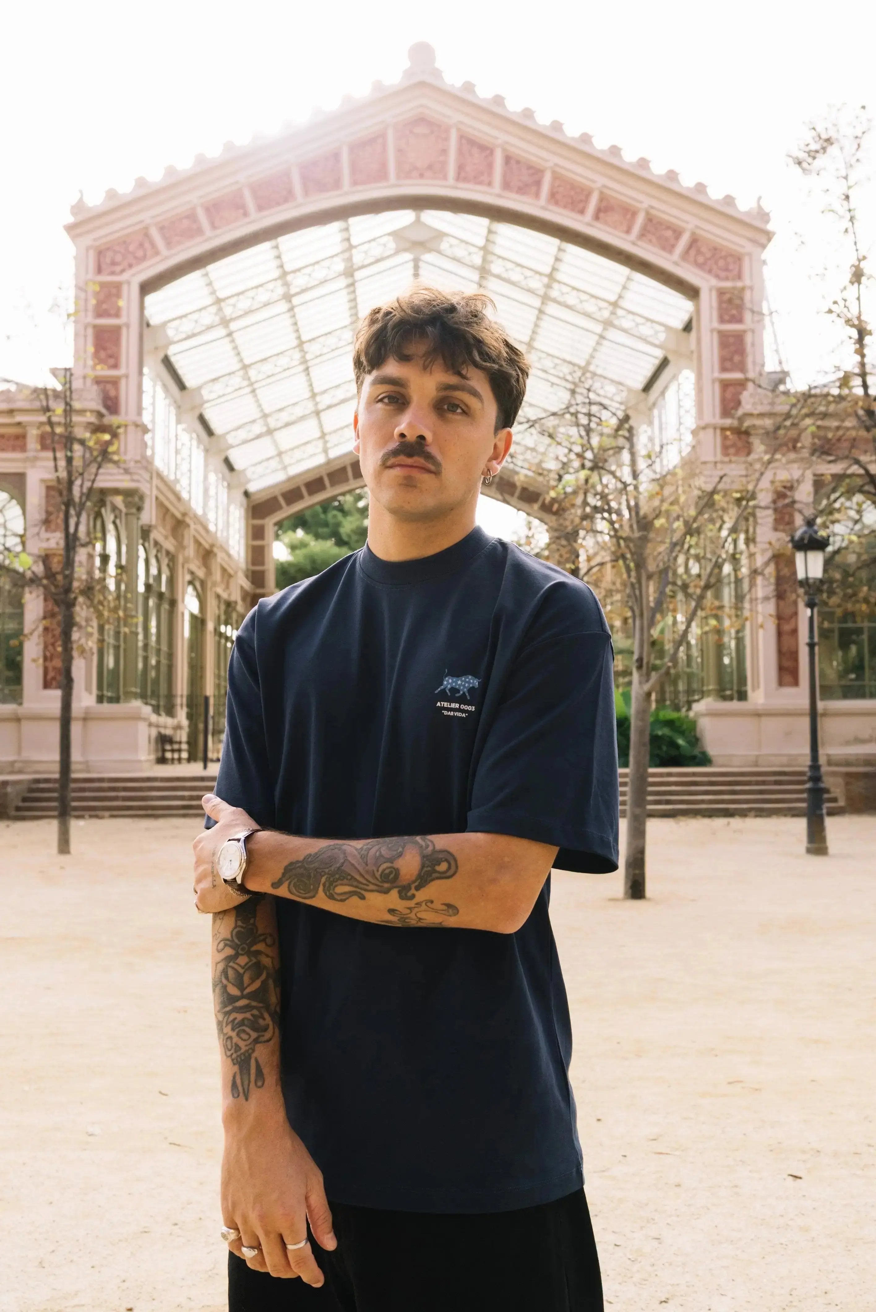 Portraits de Famille Dar Vida The Tee Pasión Model 6