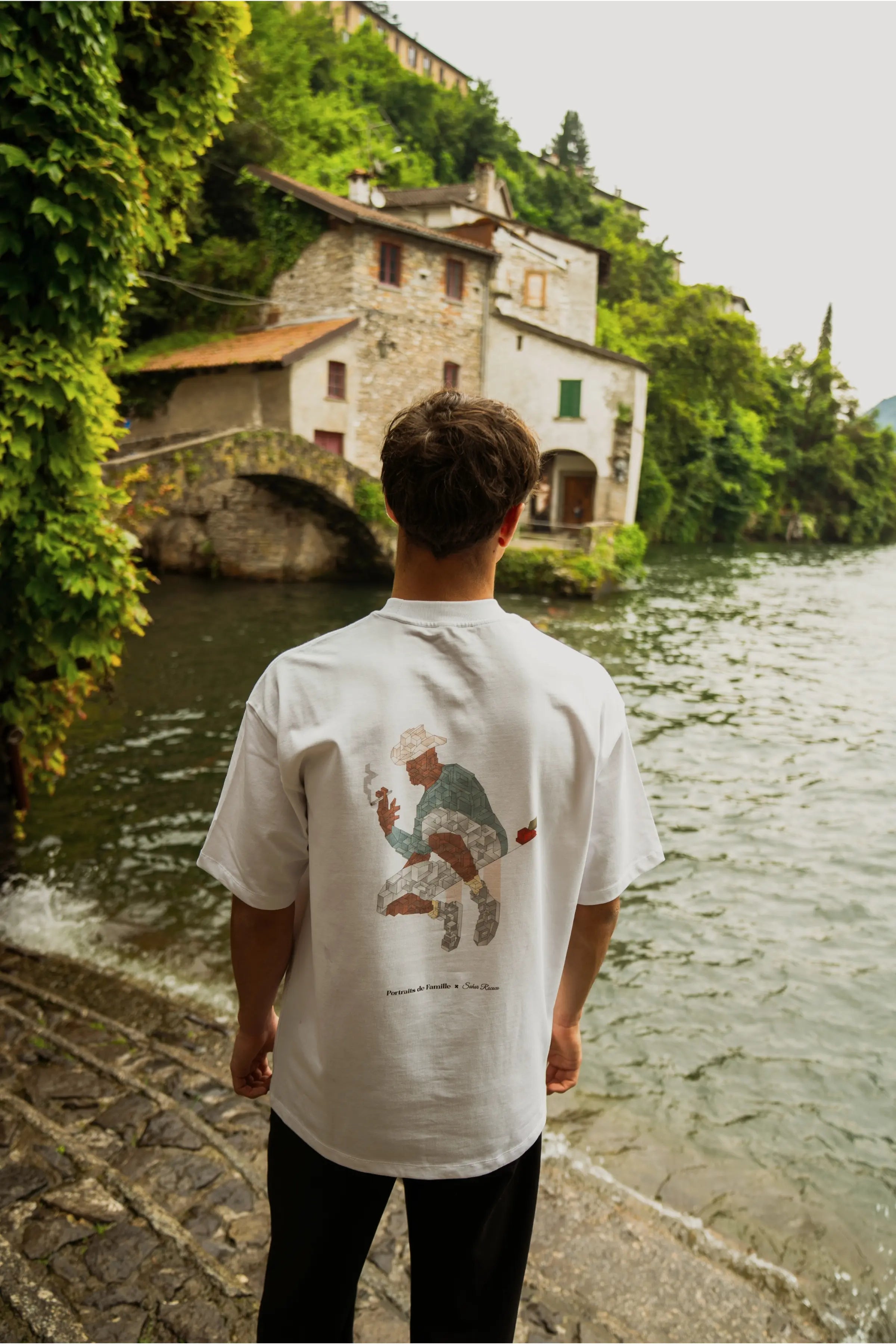 Portraits de Famille Echoes Blog Post Fly Away Design