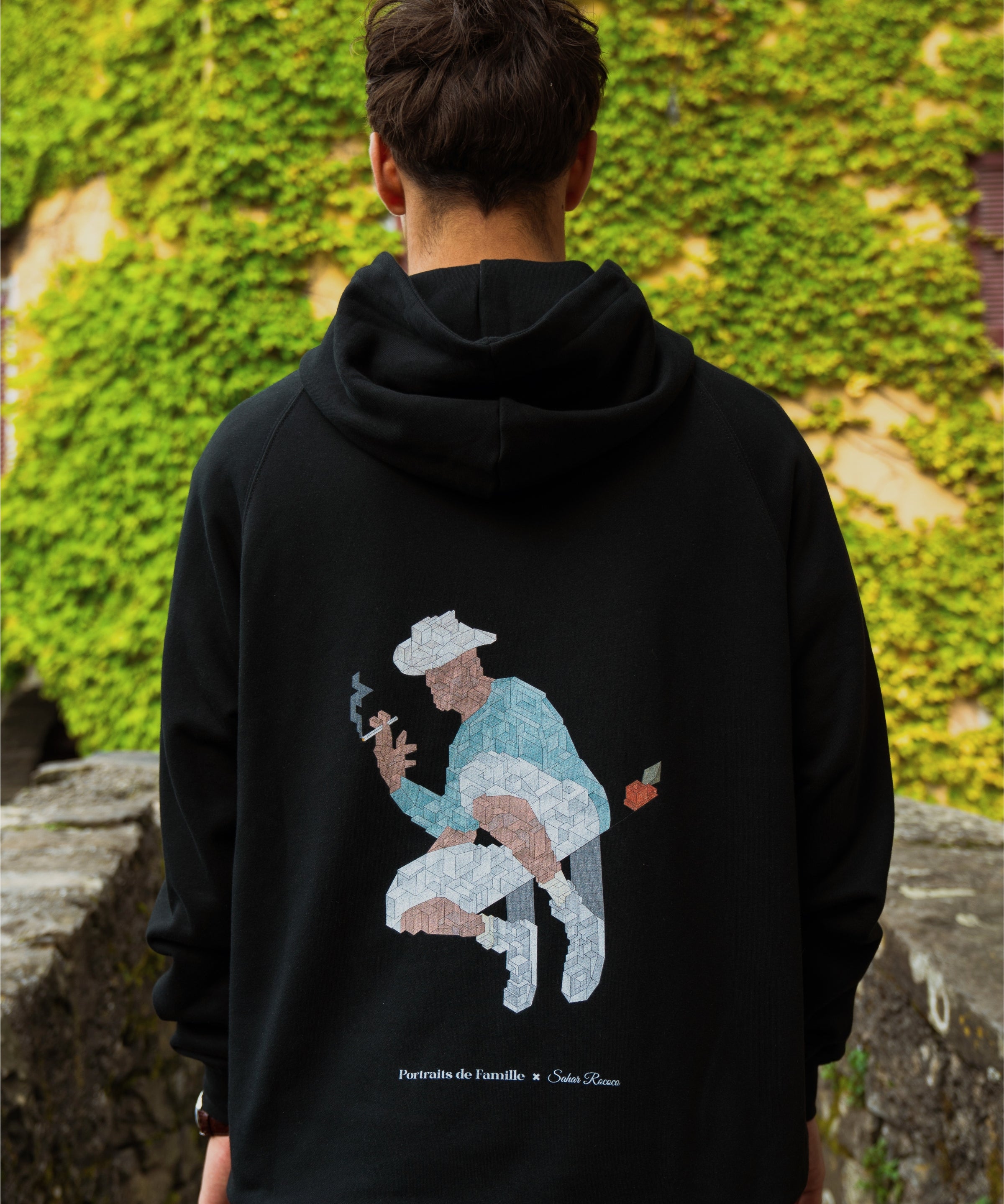 Portraits de Famille Echoes Fly Away Hoodie Back