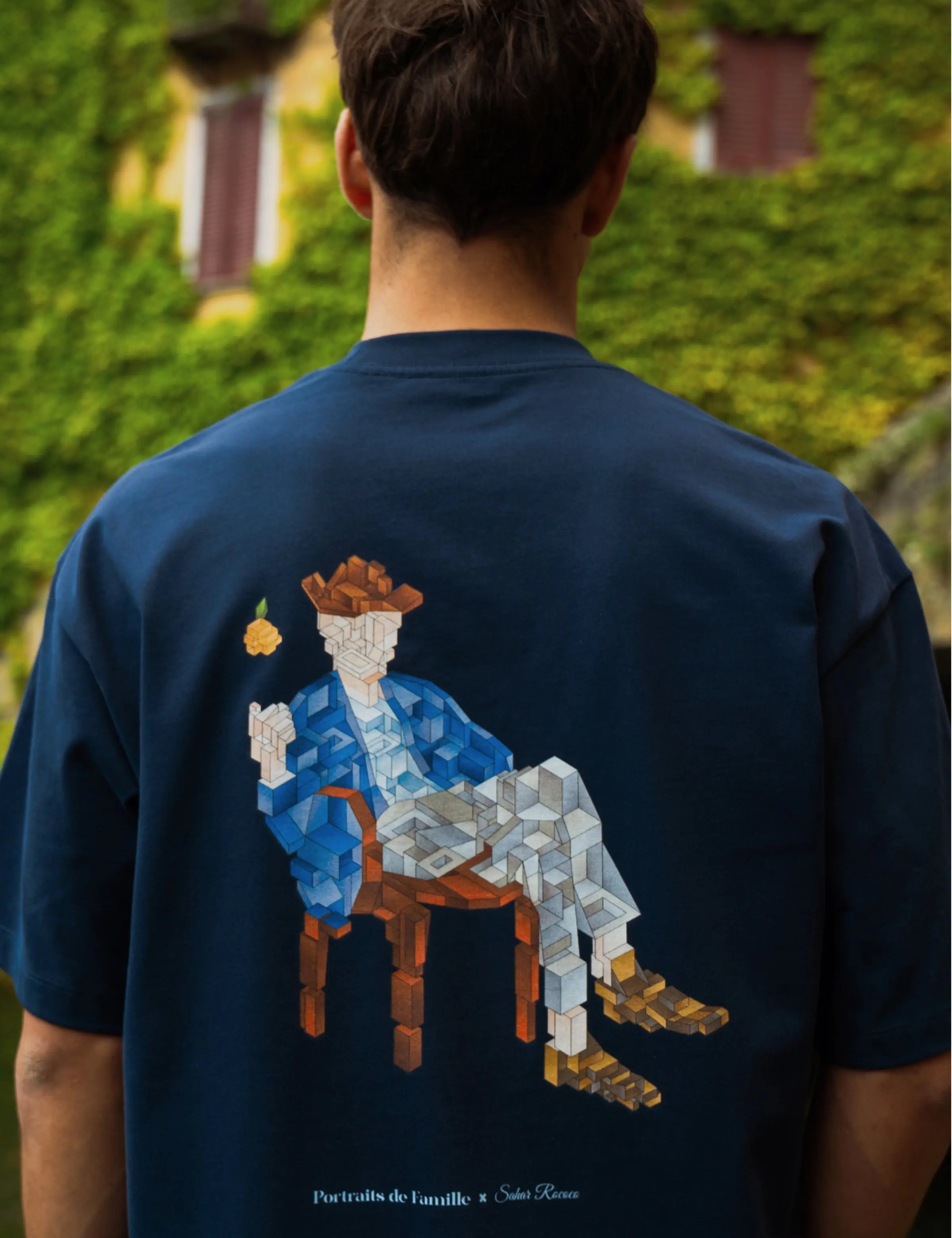 Portraits de Famille Echoes The Tee Catch Model 1