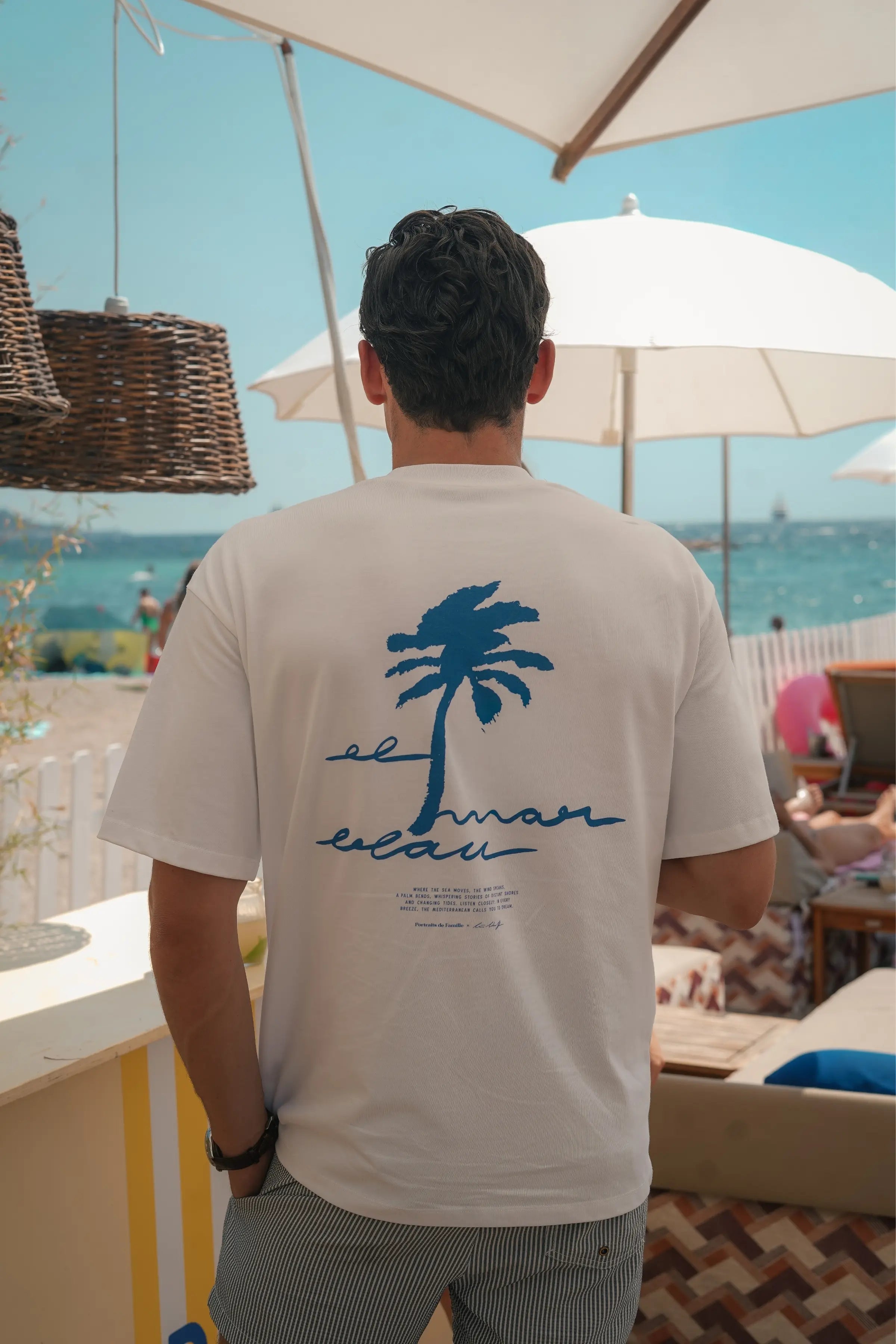 Portraits de Famille El Mar Blau Homepage Tees
