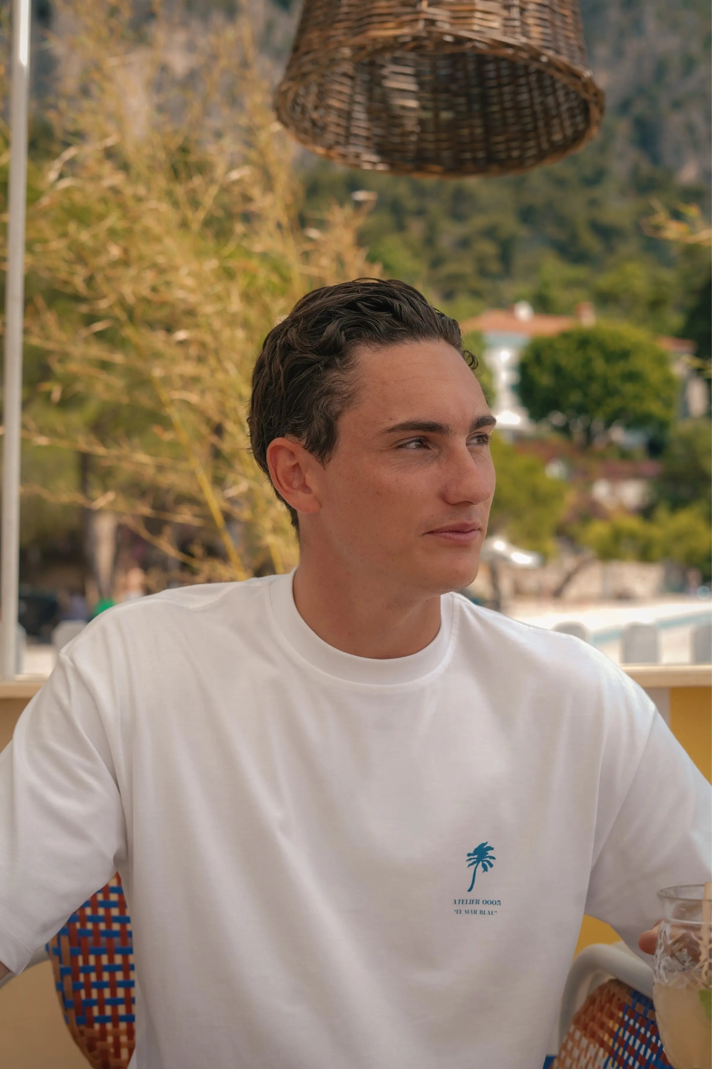 Portraits de Famille El Mar Blau The Tee El Mar Blau Model 1