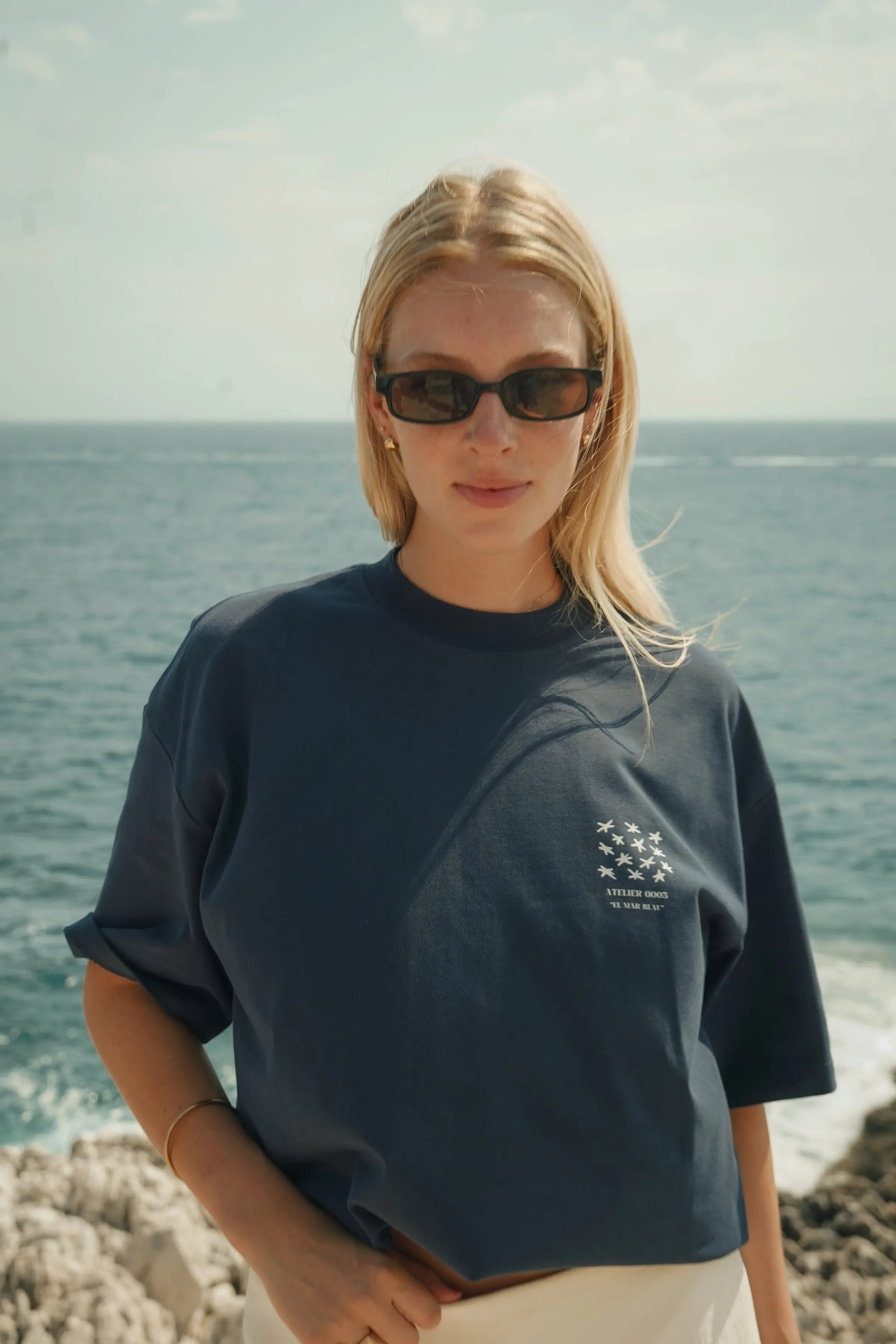 Portraits de Famille El Mar Blau The Tee Endless July Model 2