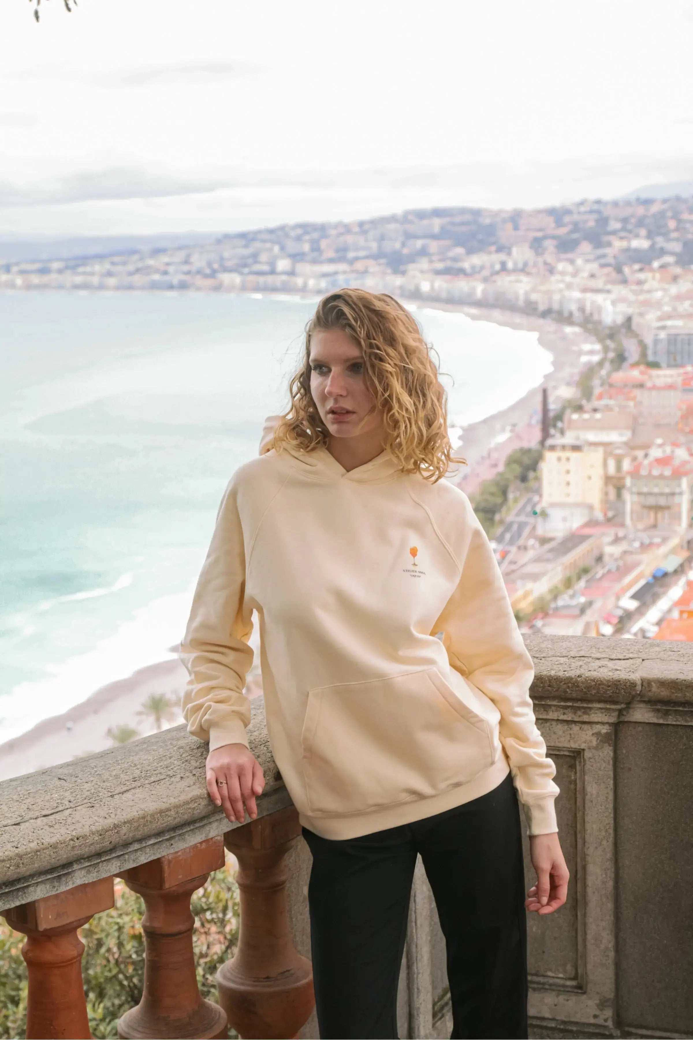 Portraits de Famille Liquid The Hoodie Aperol Spritz Model 6