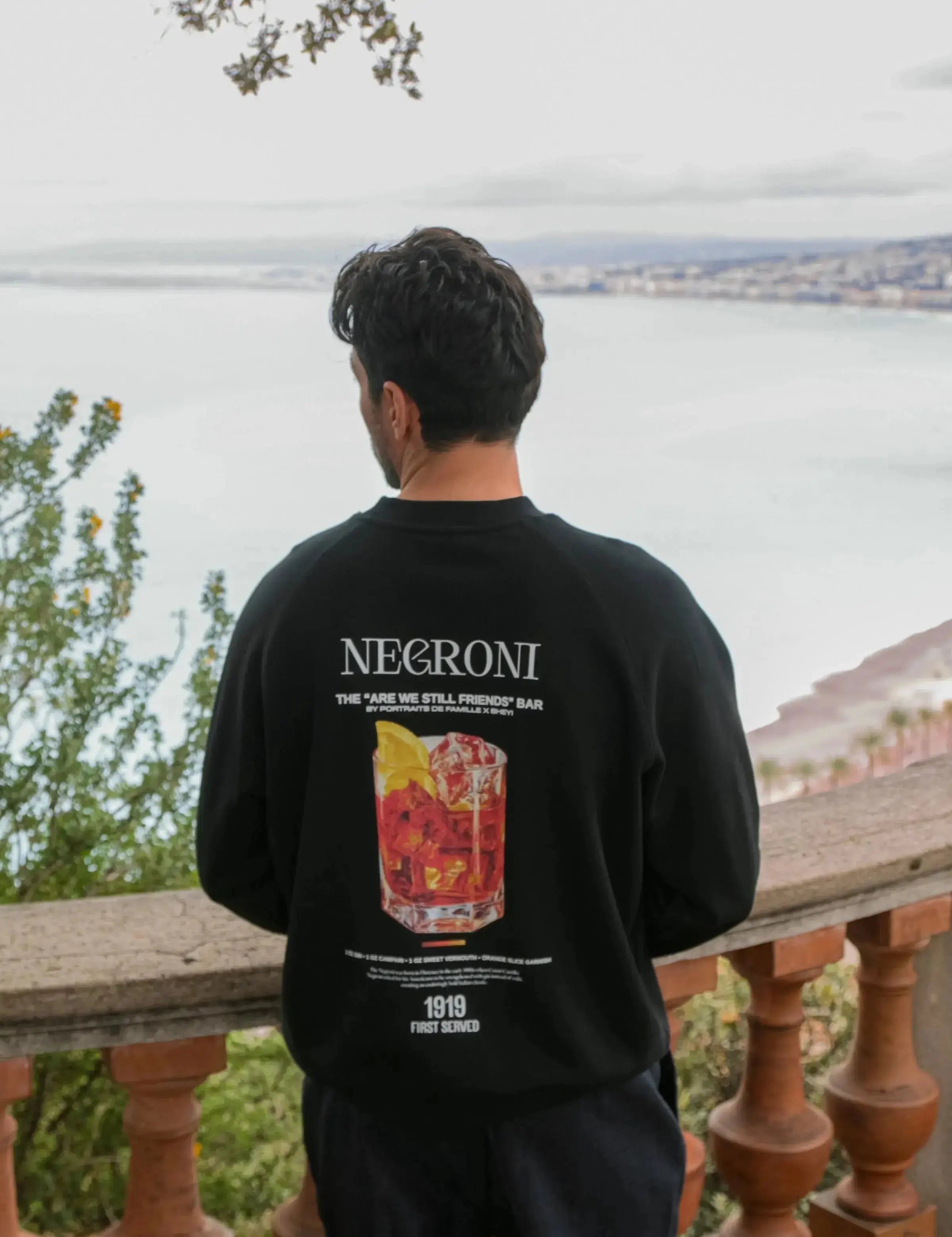 Portraits de Famille Liquid The Sweatshirt Negroni Model 1