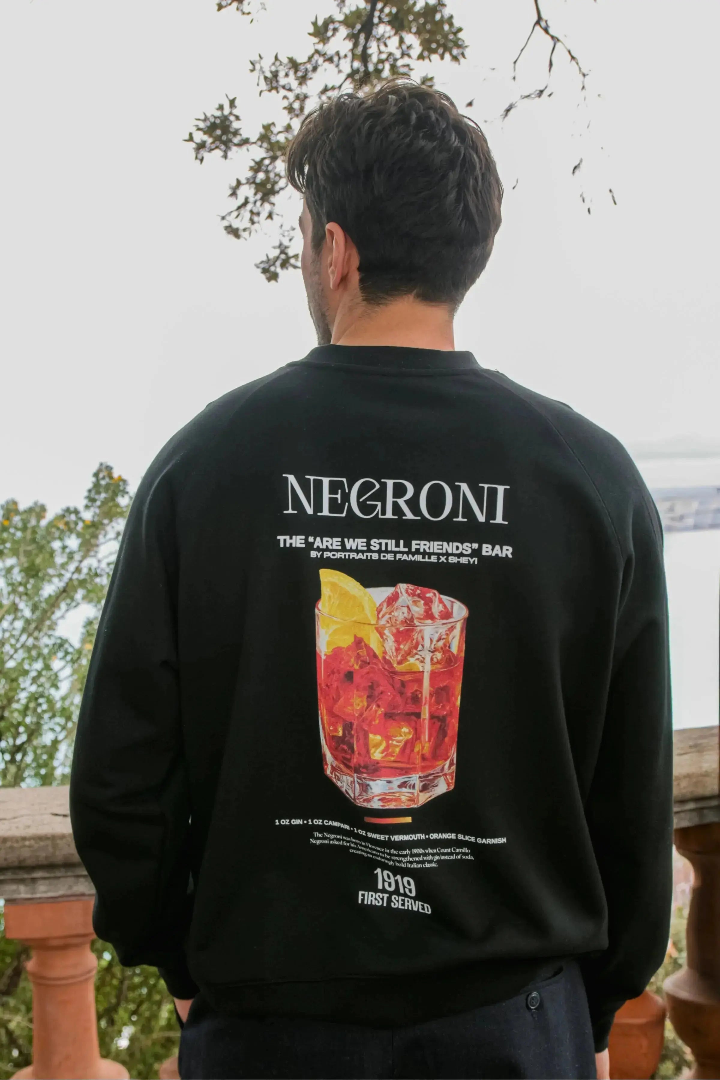 Portraits de Famille Liquid The Sweatshirt Negroni Model 3