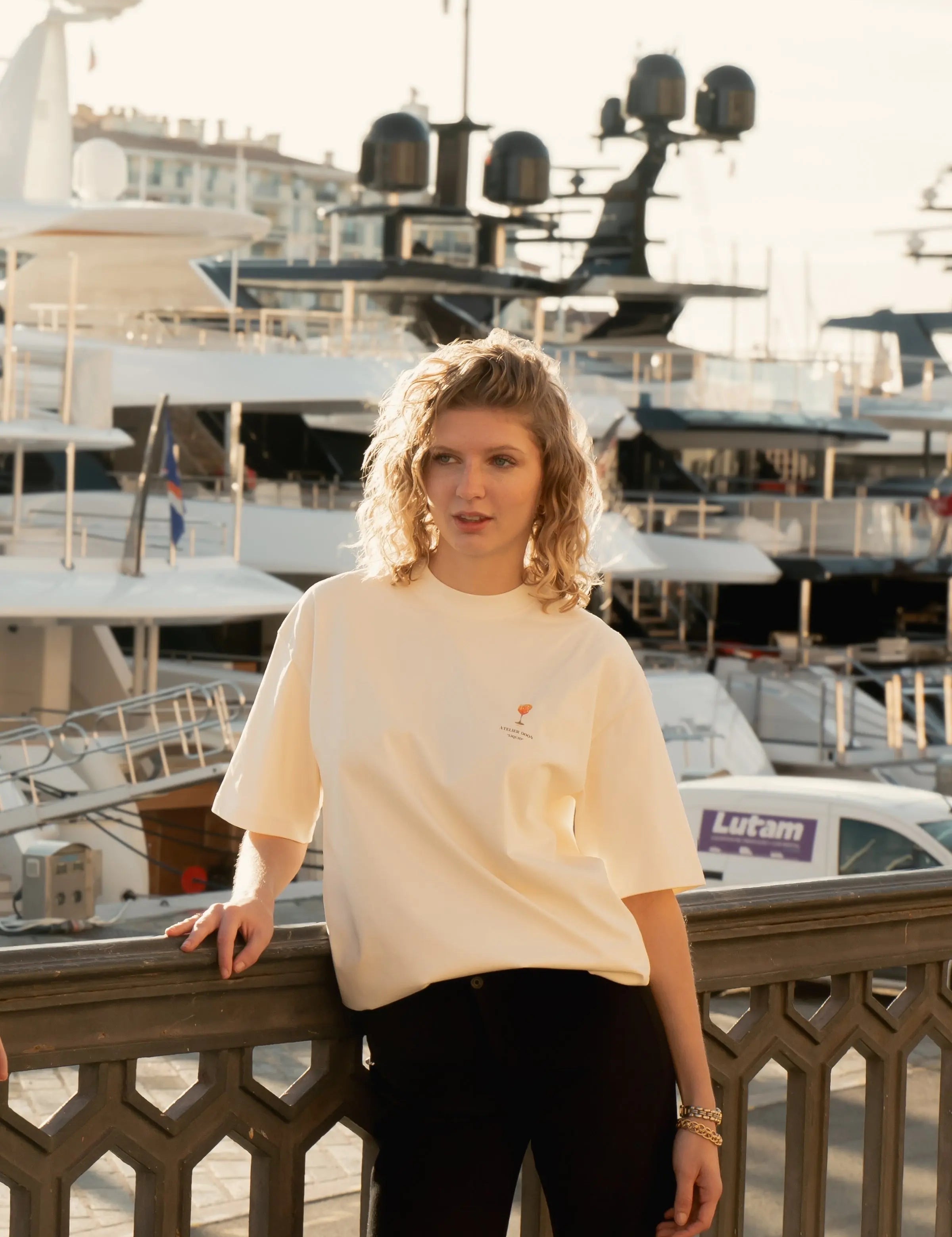 Portraits de Famille The Tee Aperol Spritz Model 2