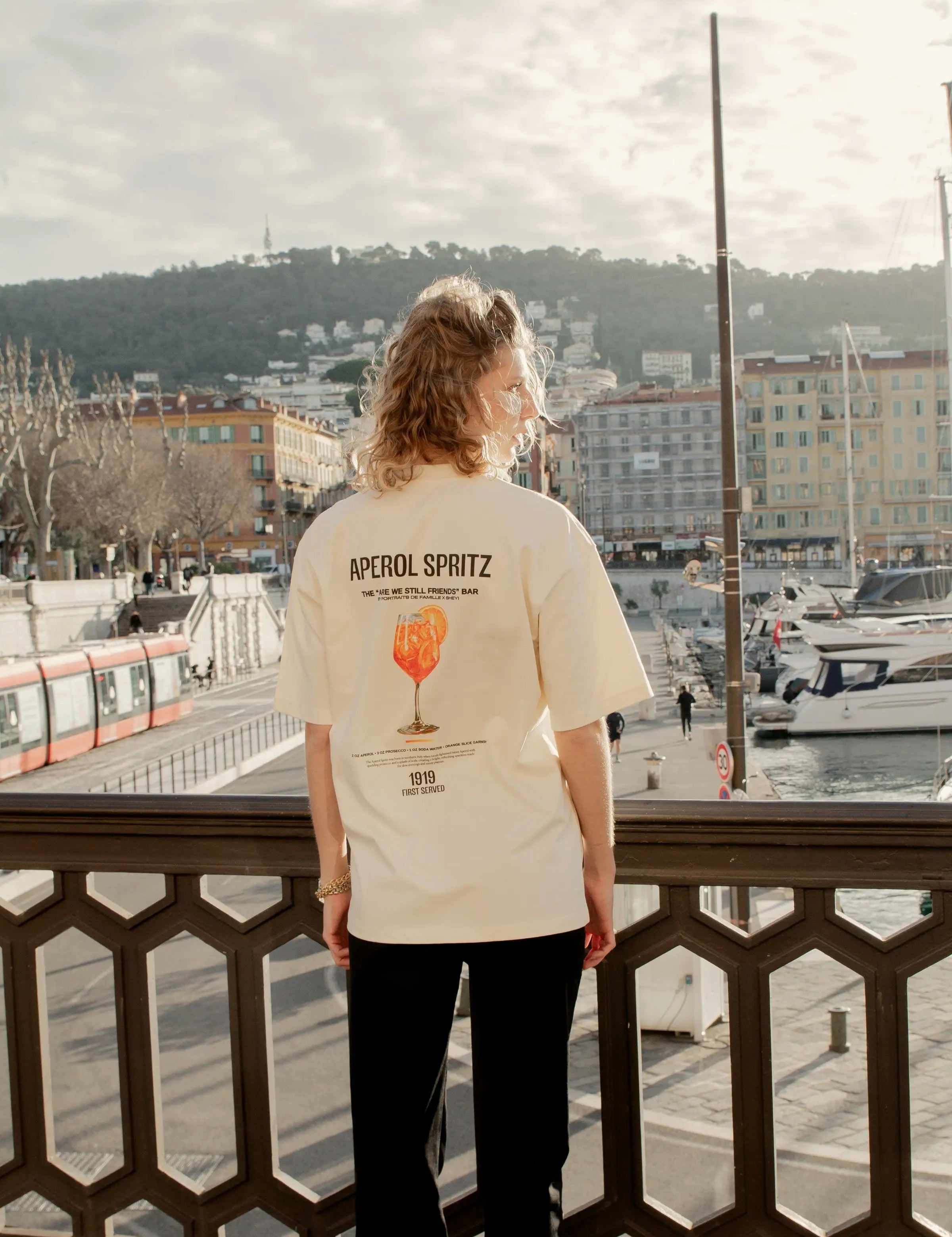 Portraits de Famille The Tee Aperol Spritz Model 3
