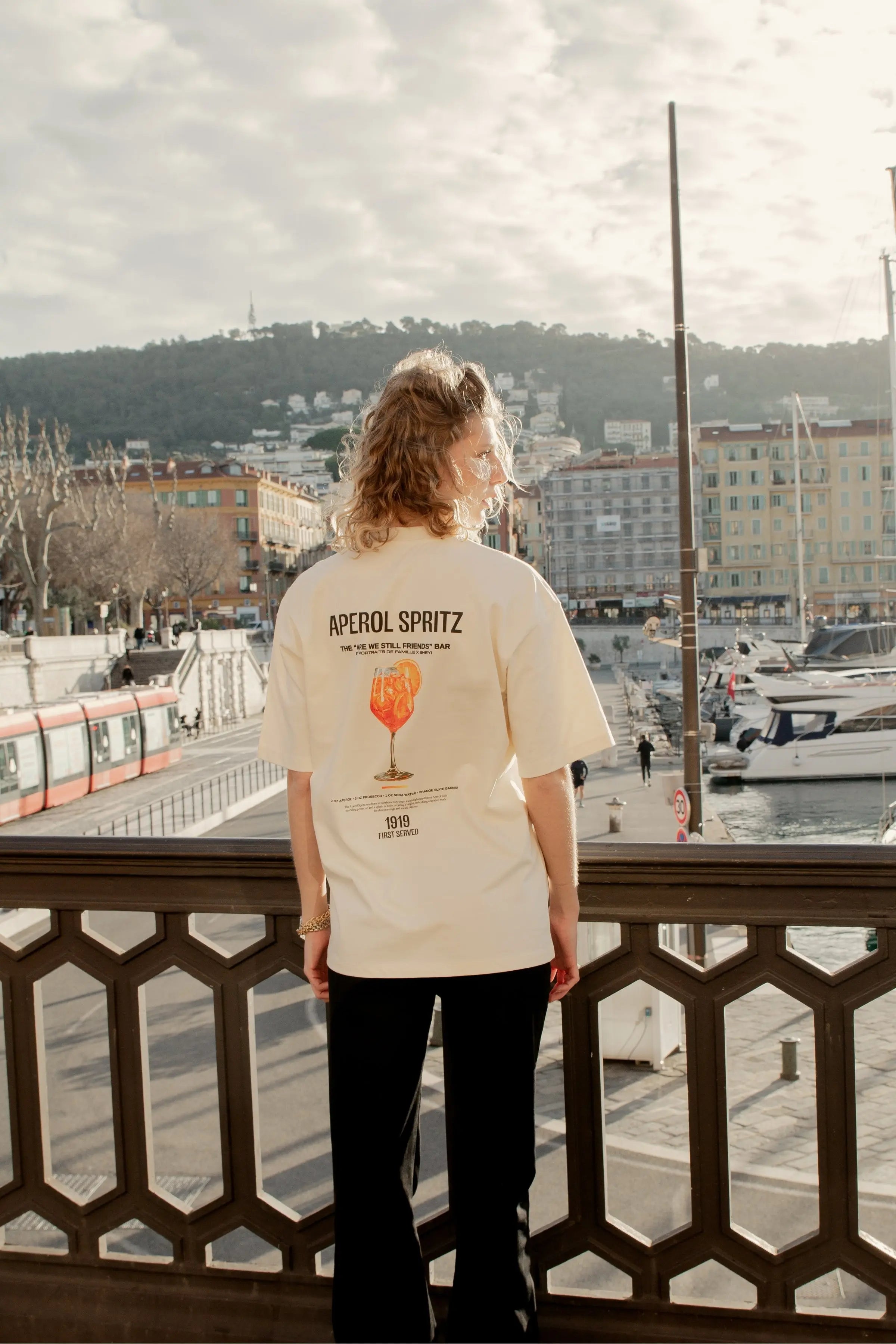 Portraits de Famille The Tee Aperol Spritz Model 3