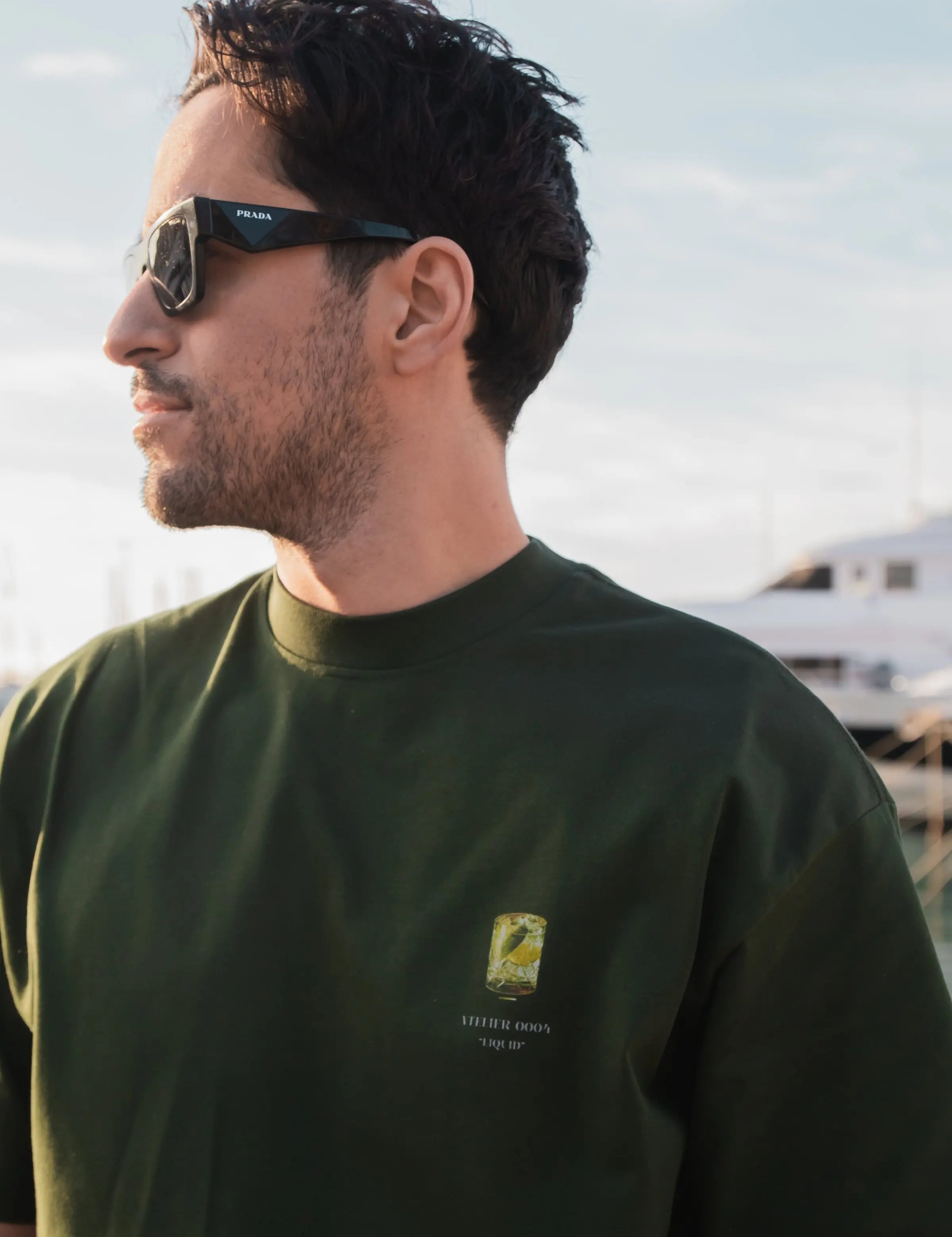 Portraits de Famille Liquid The Tee Gin & Tonic Model 2