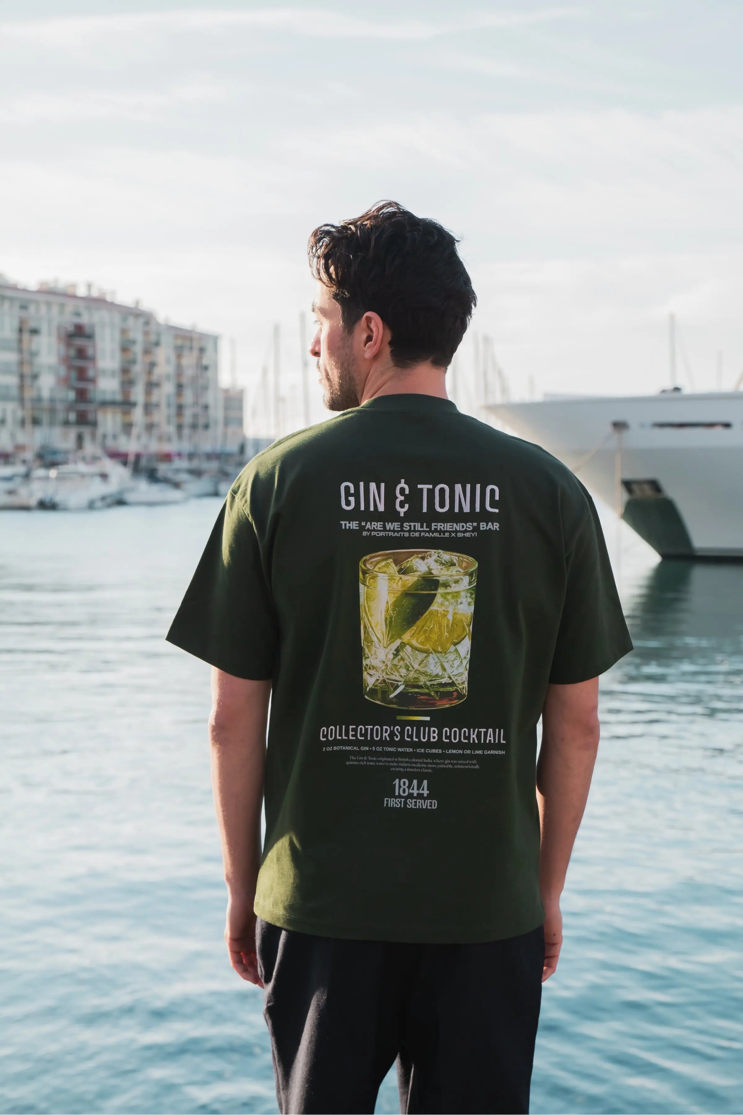 Portraits de Famille Liquid The Tee Gin & Tonic Model 4