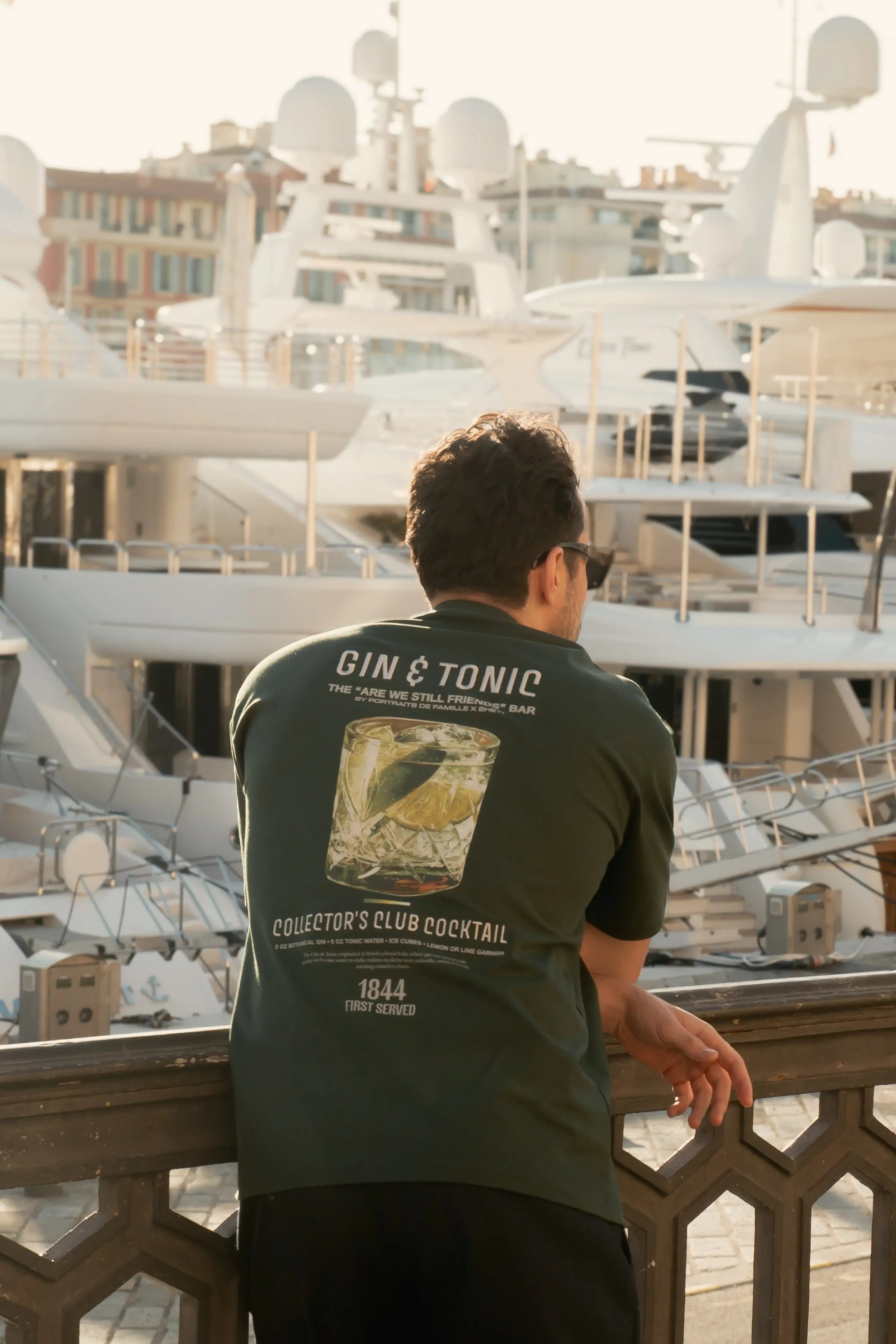 Portraits de Famille Liquid The Tee Gin & Tonic Model 6