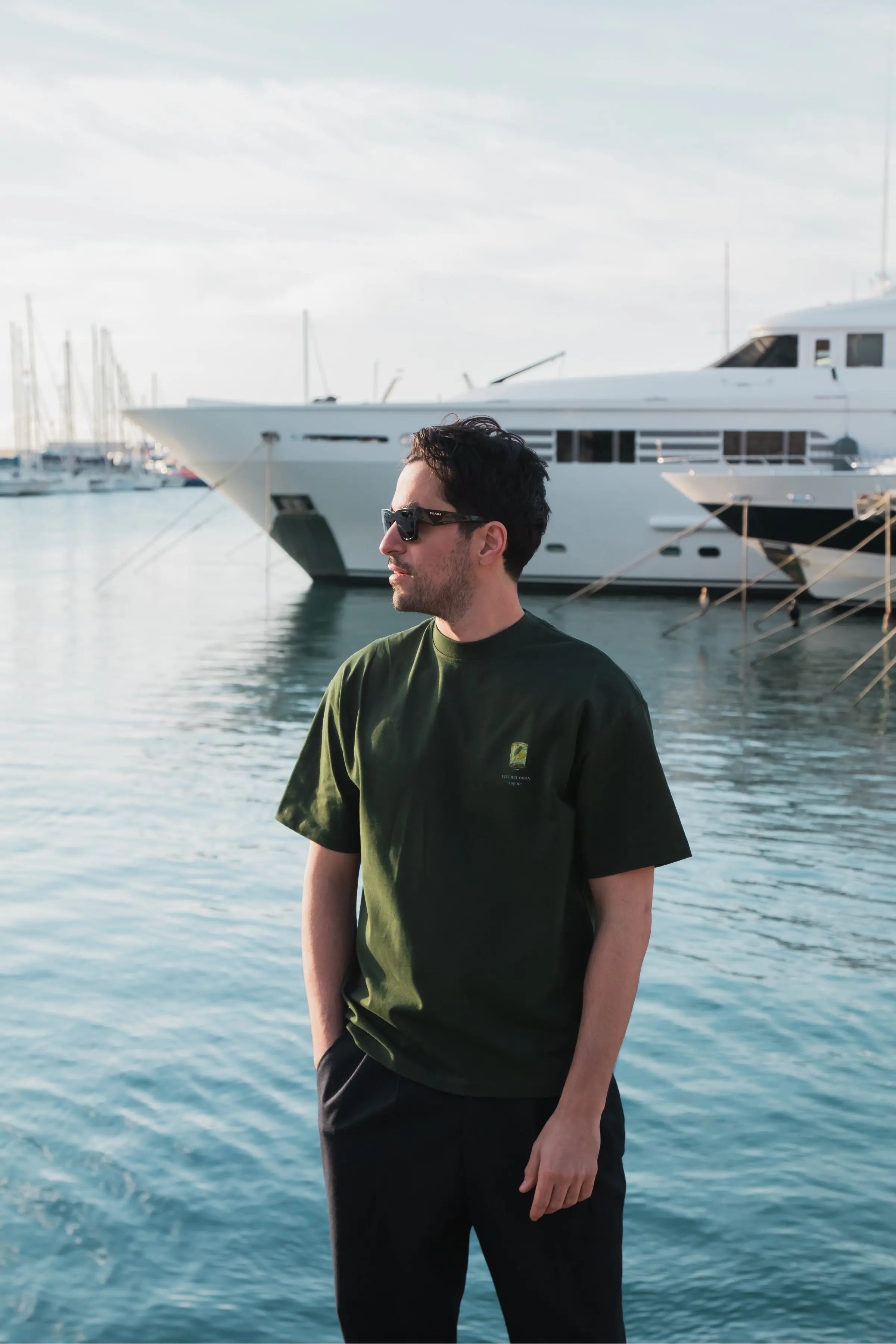 Portraits de Famille Liquid The Tee Gin & Tonic Model 8