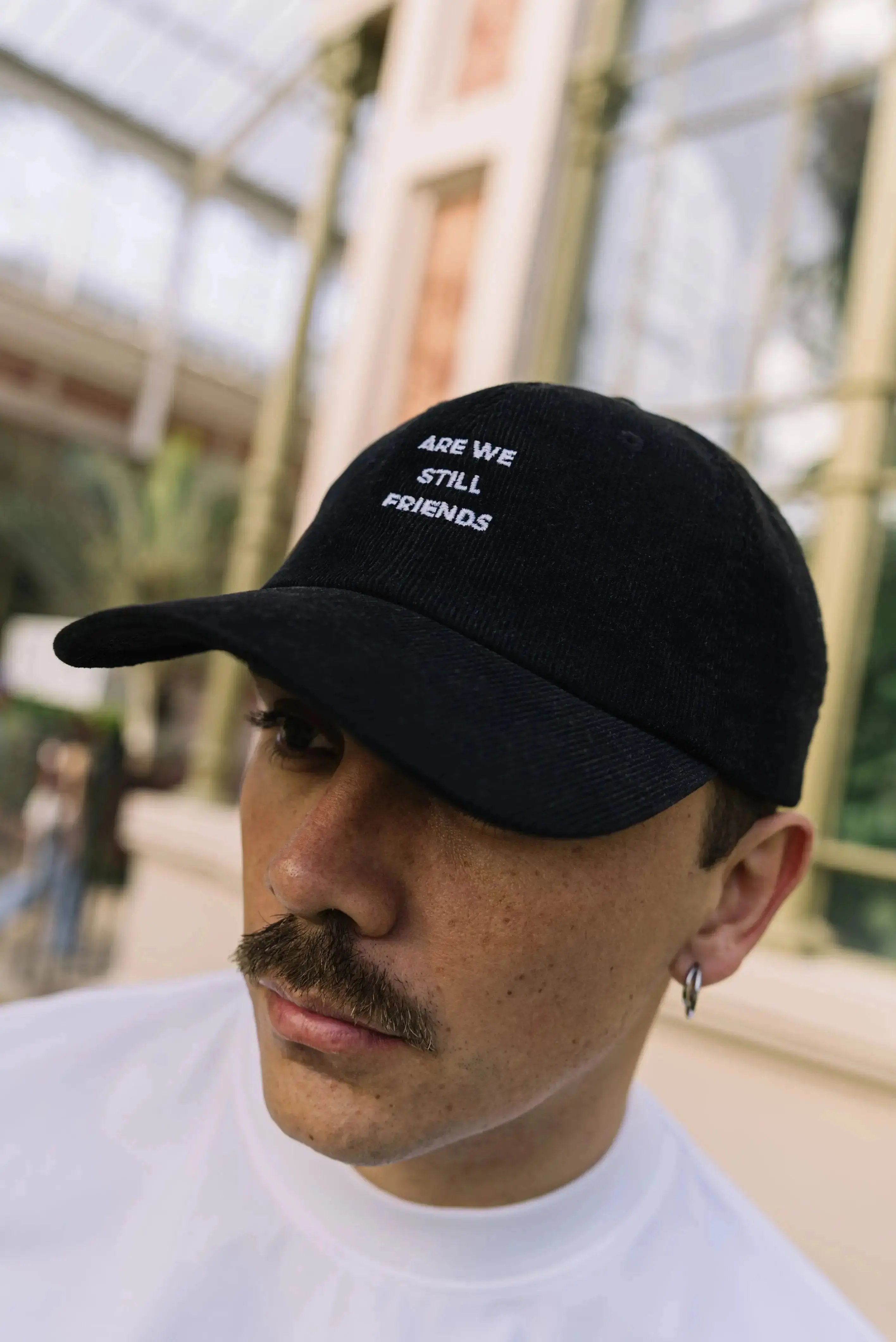 Portraits de Famille The Cap Corduroy Model 1