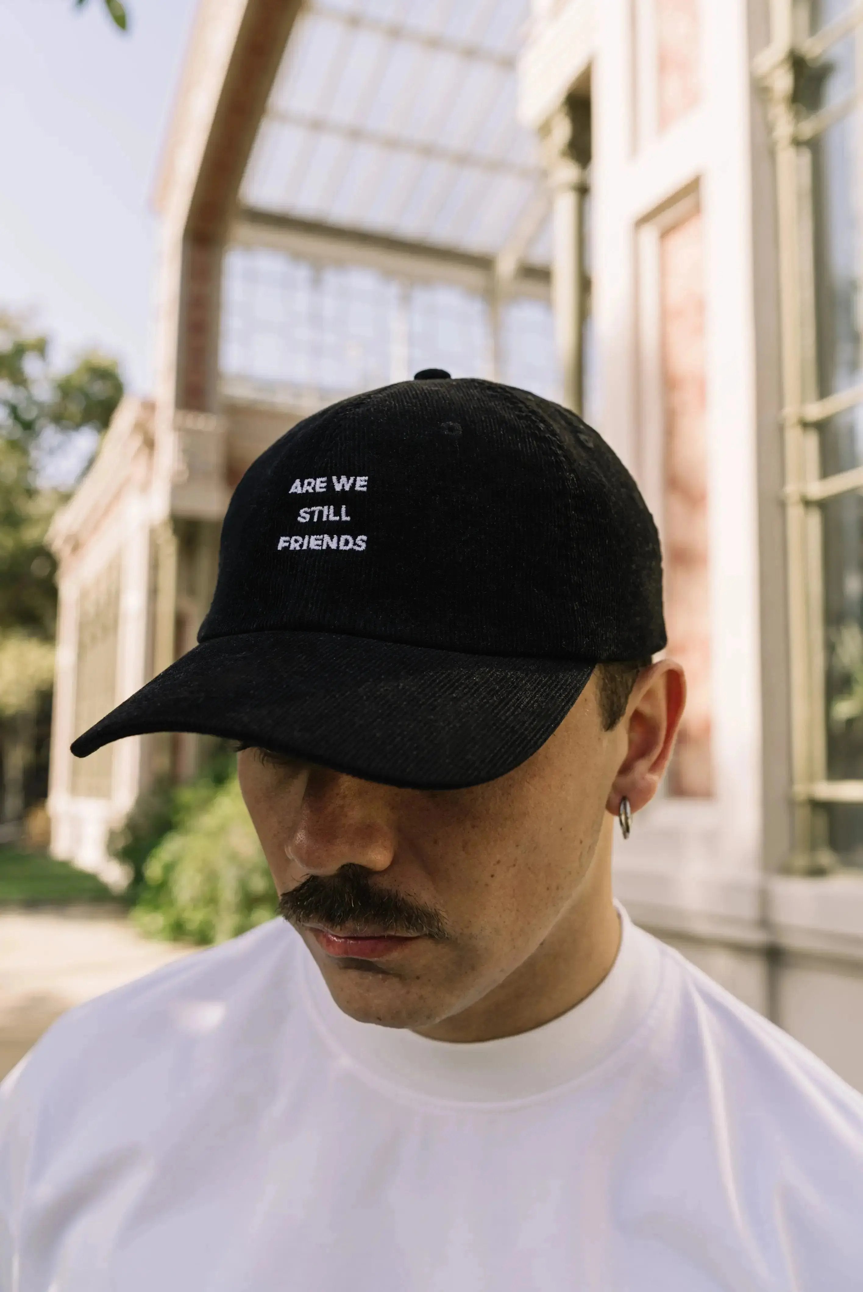 Portraits de Famille The Cap Corduroy Model 2