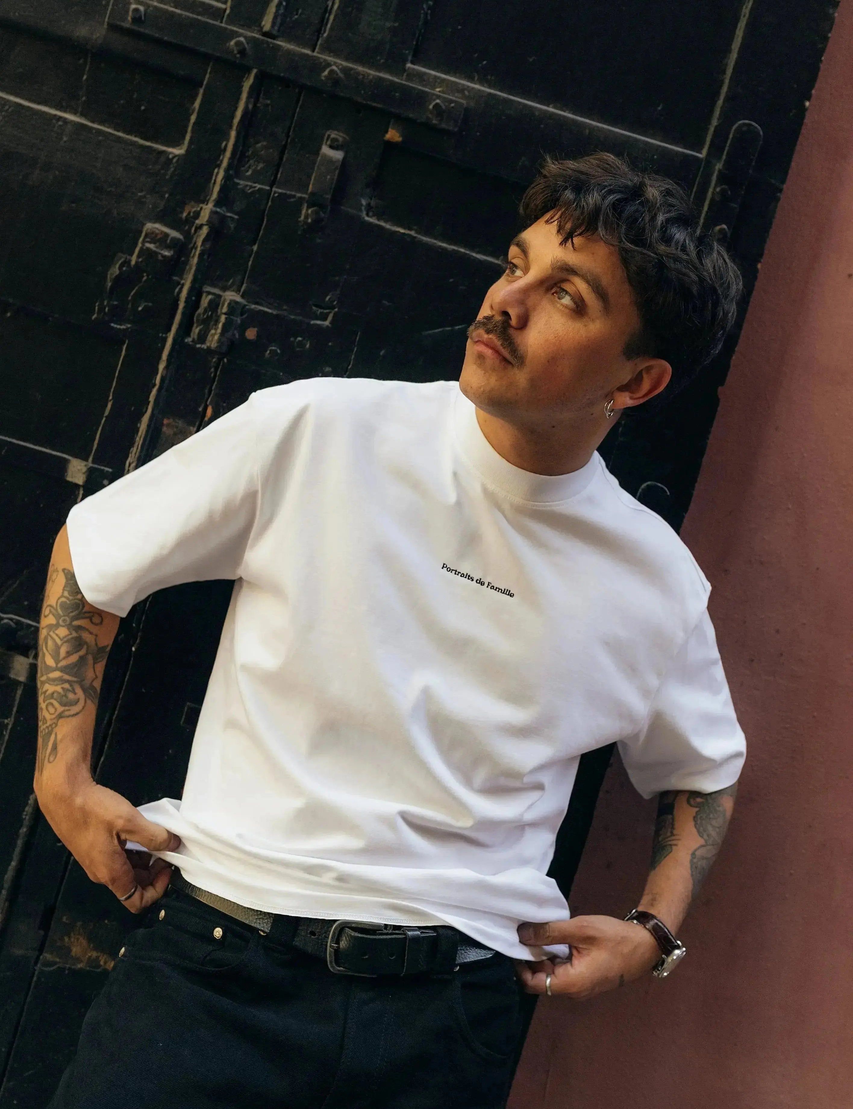 Portraits de Famille The Essentials The Tee Logo Embroidered Model 8