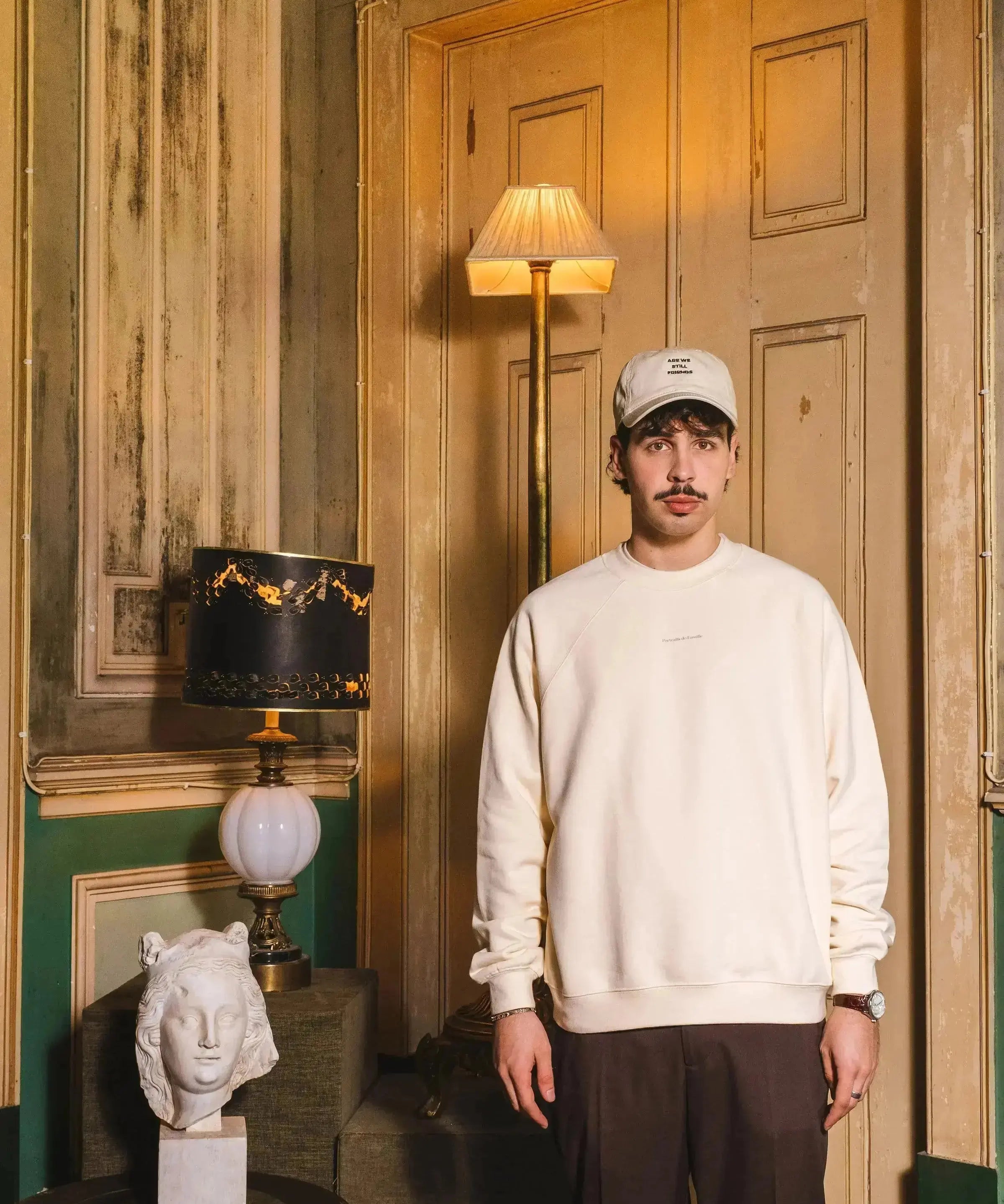 Portraits de Famille The Essentials The Sweatshirt Logo Lookbook 1