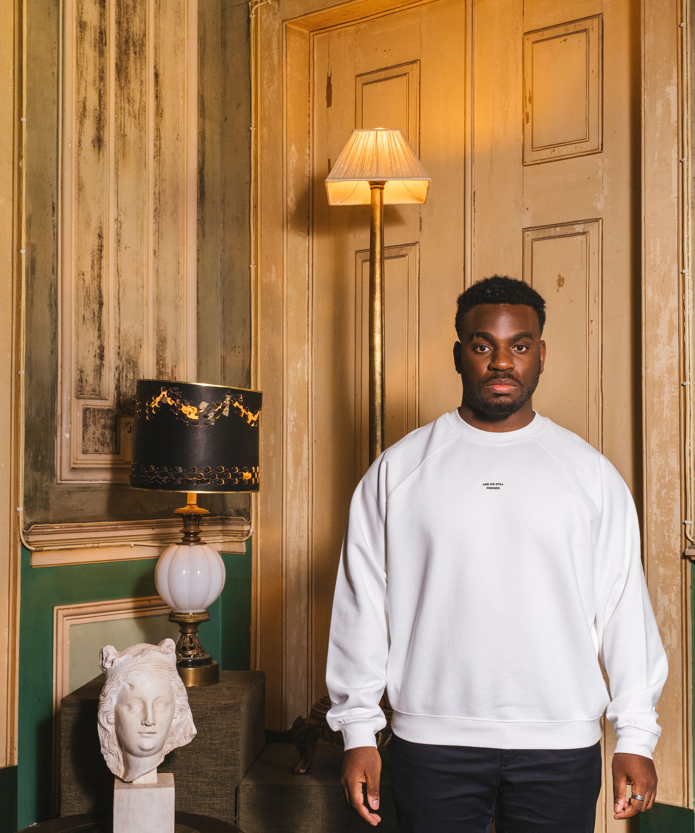 Portraits de Famille The Essentials The Sweatshirt Pass Lookbook 1