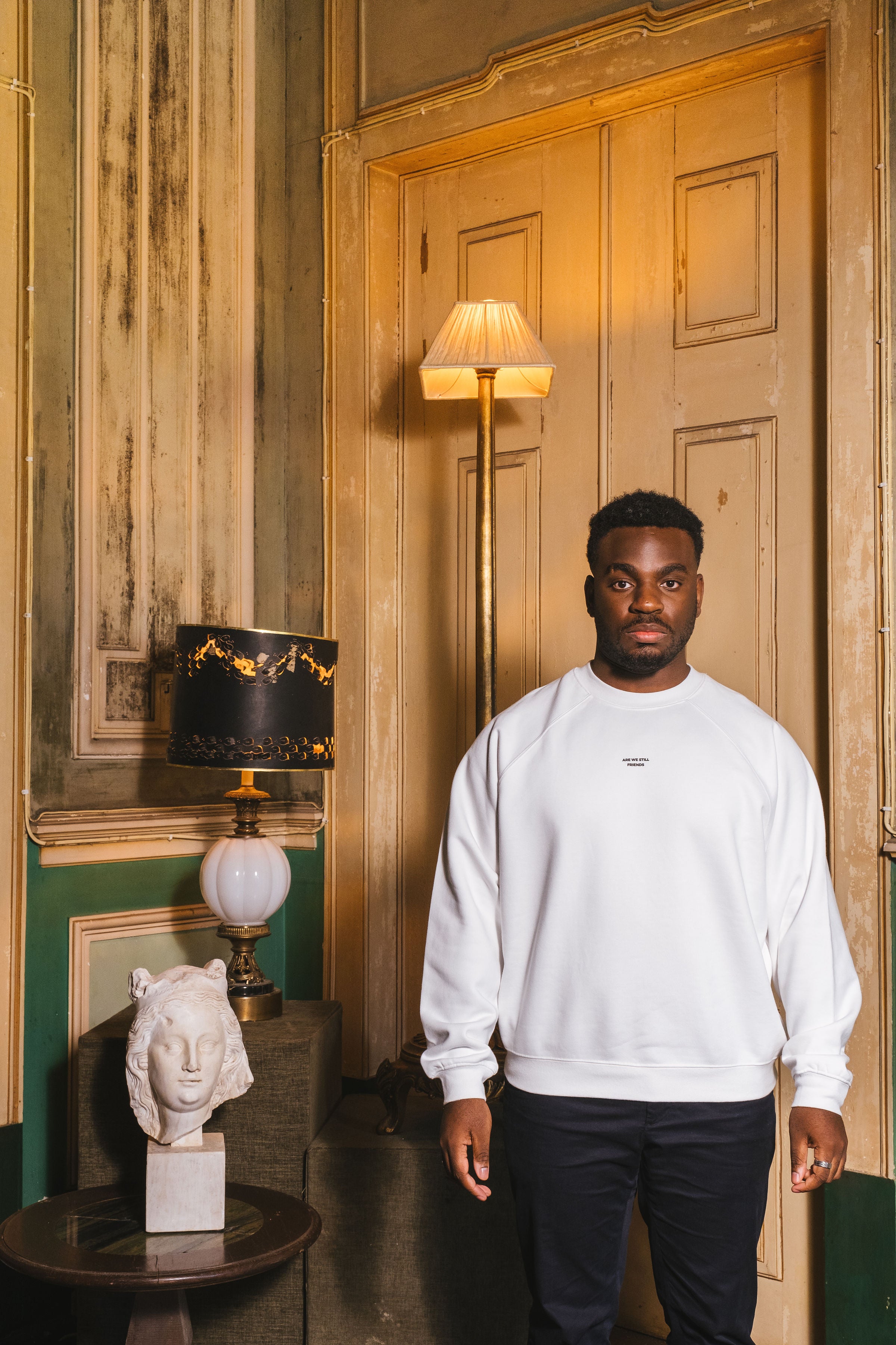 Portraits de Famille The Essentials The Sweatshirt Pass Lookbook 1