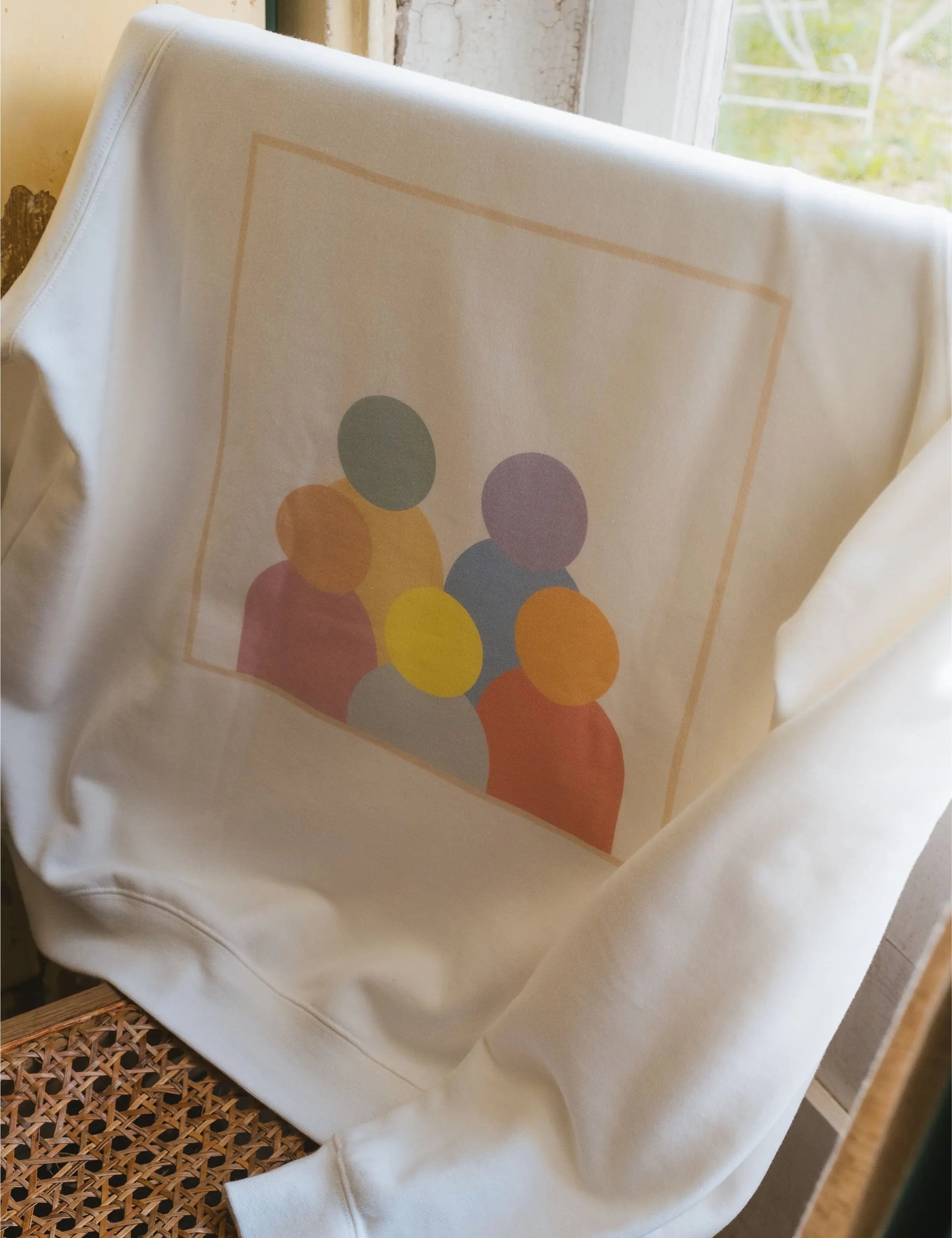 Portraits de Famille The Essentials The Sweatshirt Pass Model 1