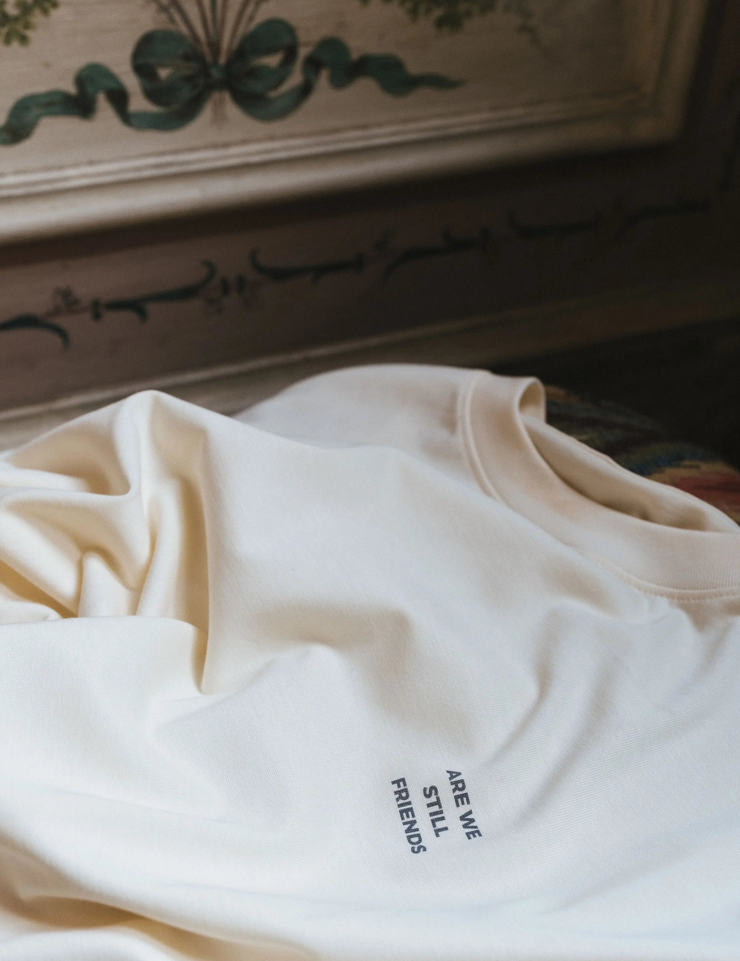 Portraits de Famille The Essentials The Sweatshirt Question Model 1