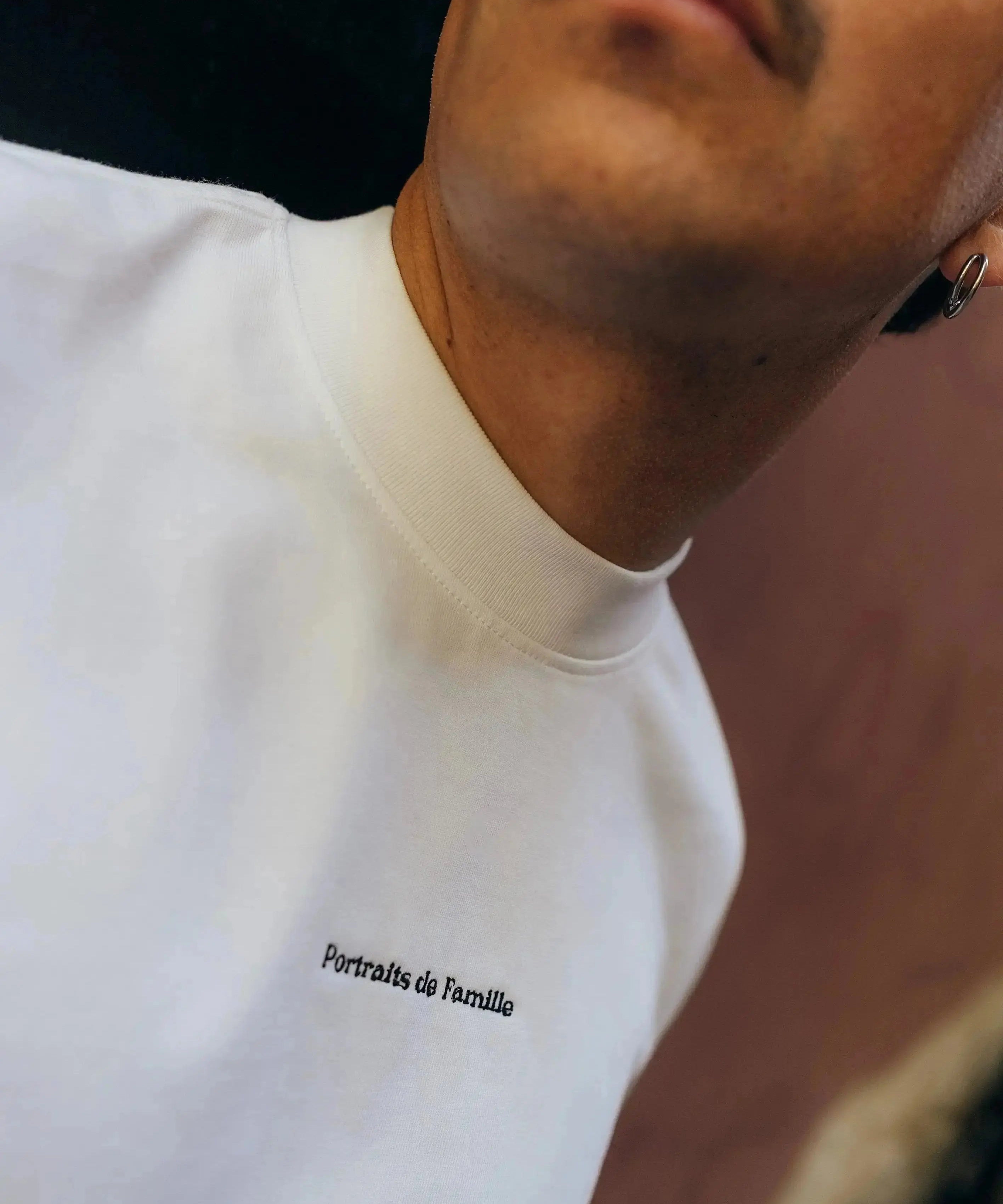 Portraits de Famille The Essentials The Tee Logo Embroidered Model 10
