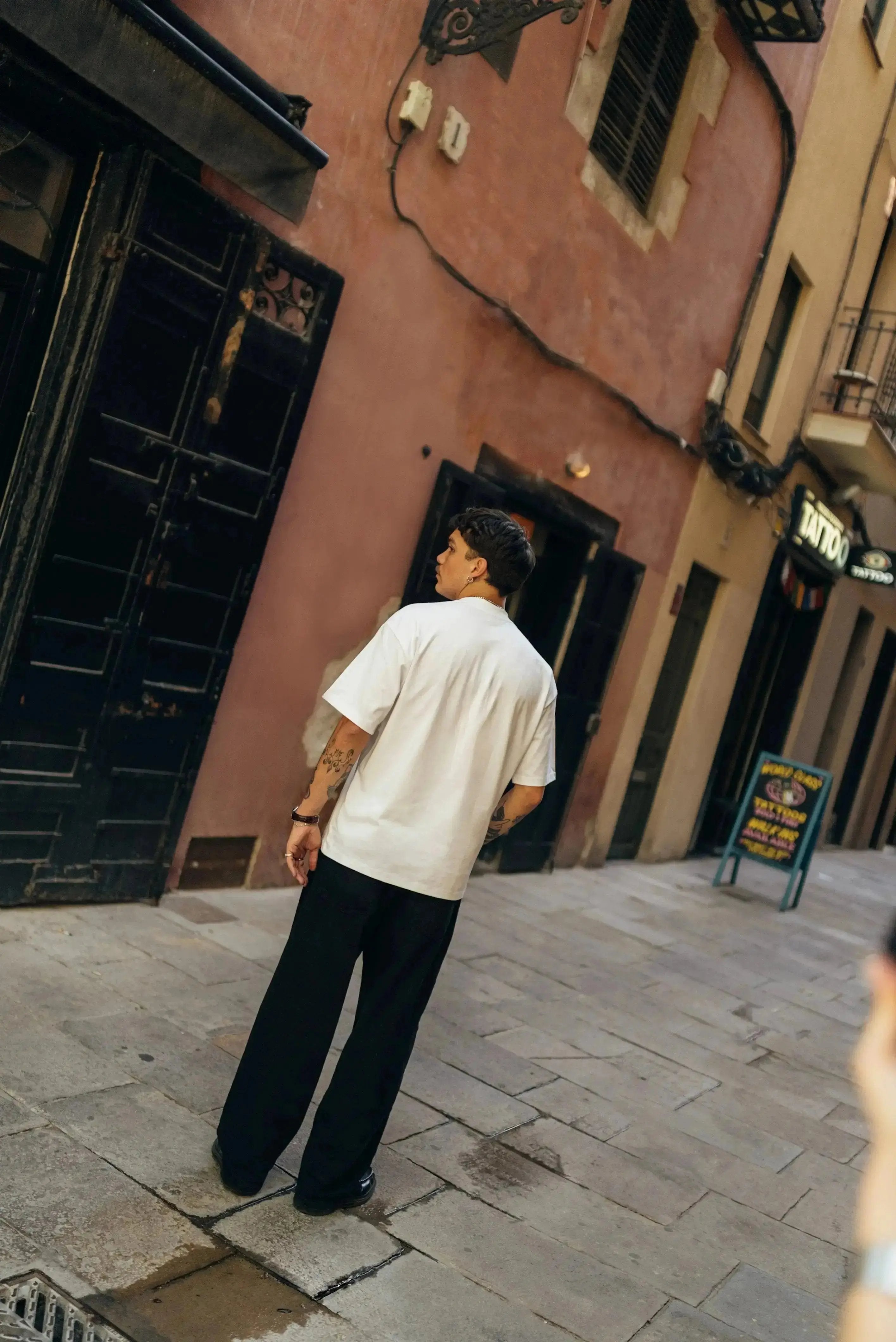 Portraits de Famille The Essentials The Tee Logo Embroidered Model 3