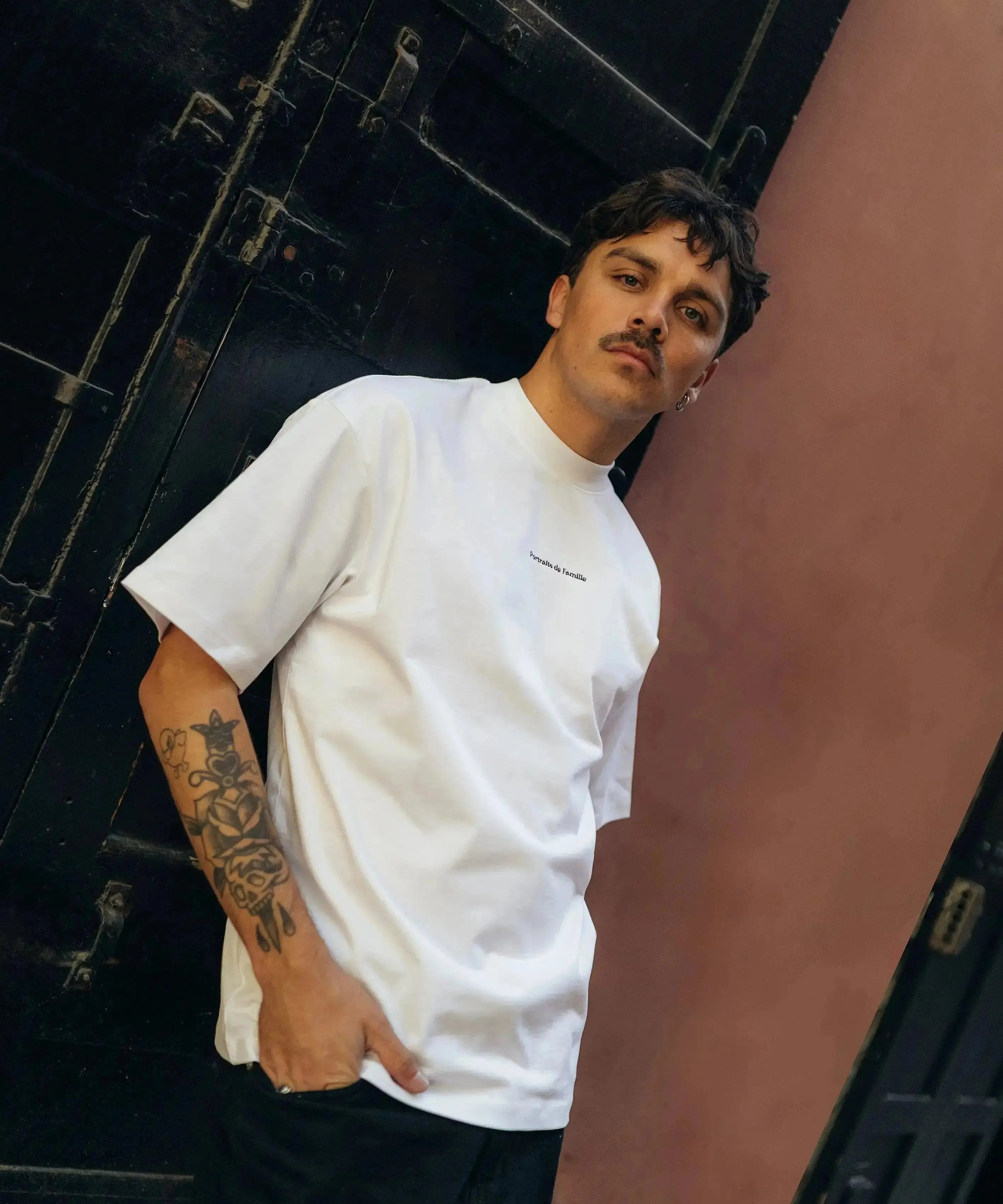 Portraits de Famille The Tee Logo Embroidered Model 4