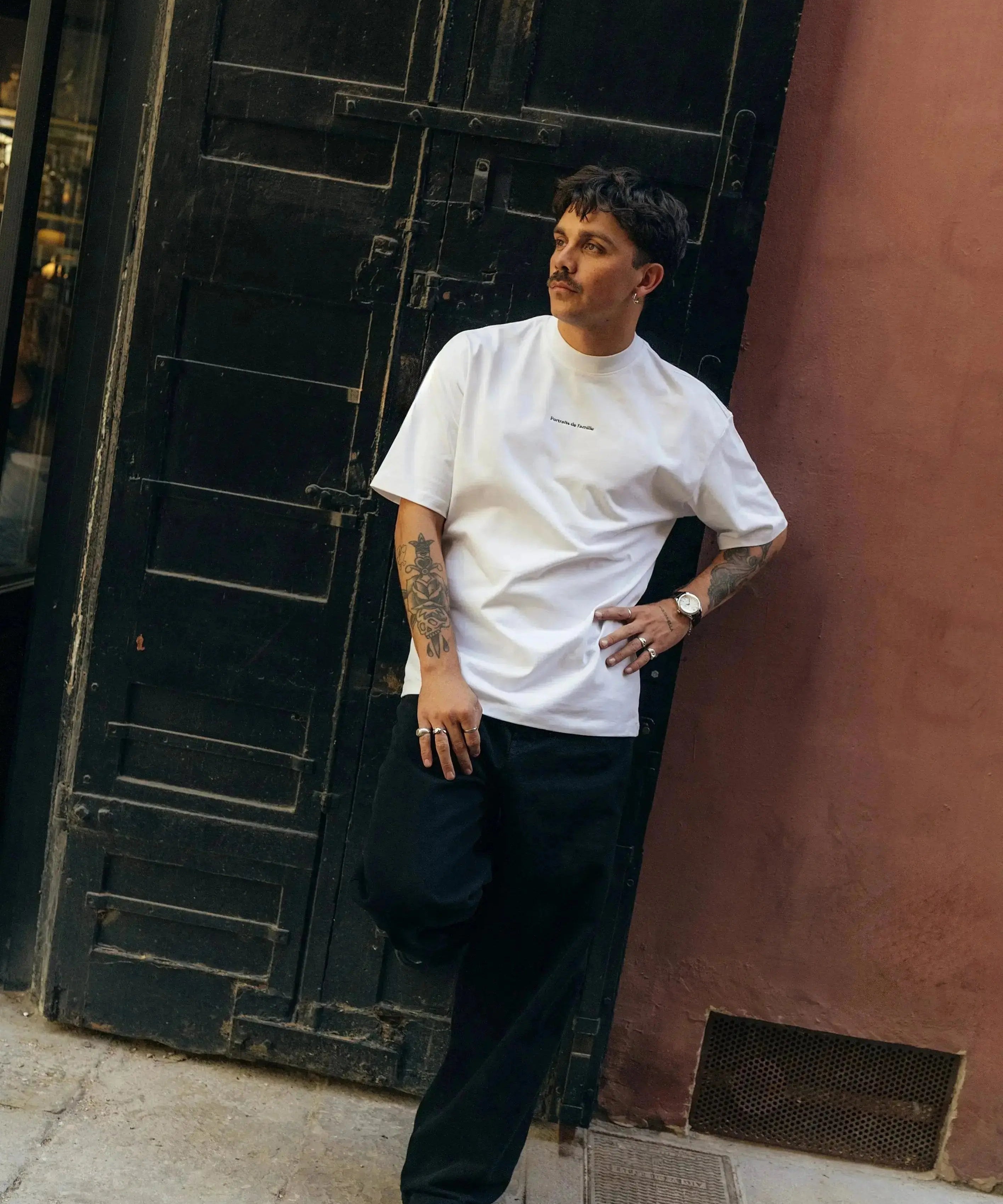 Portraits de Famille The Essentials The Tee Logo Embroidered Model 7