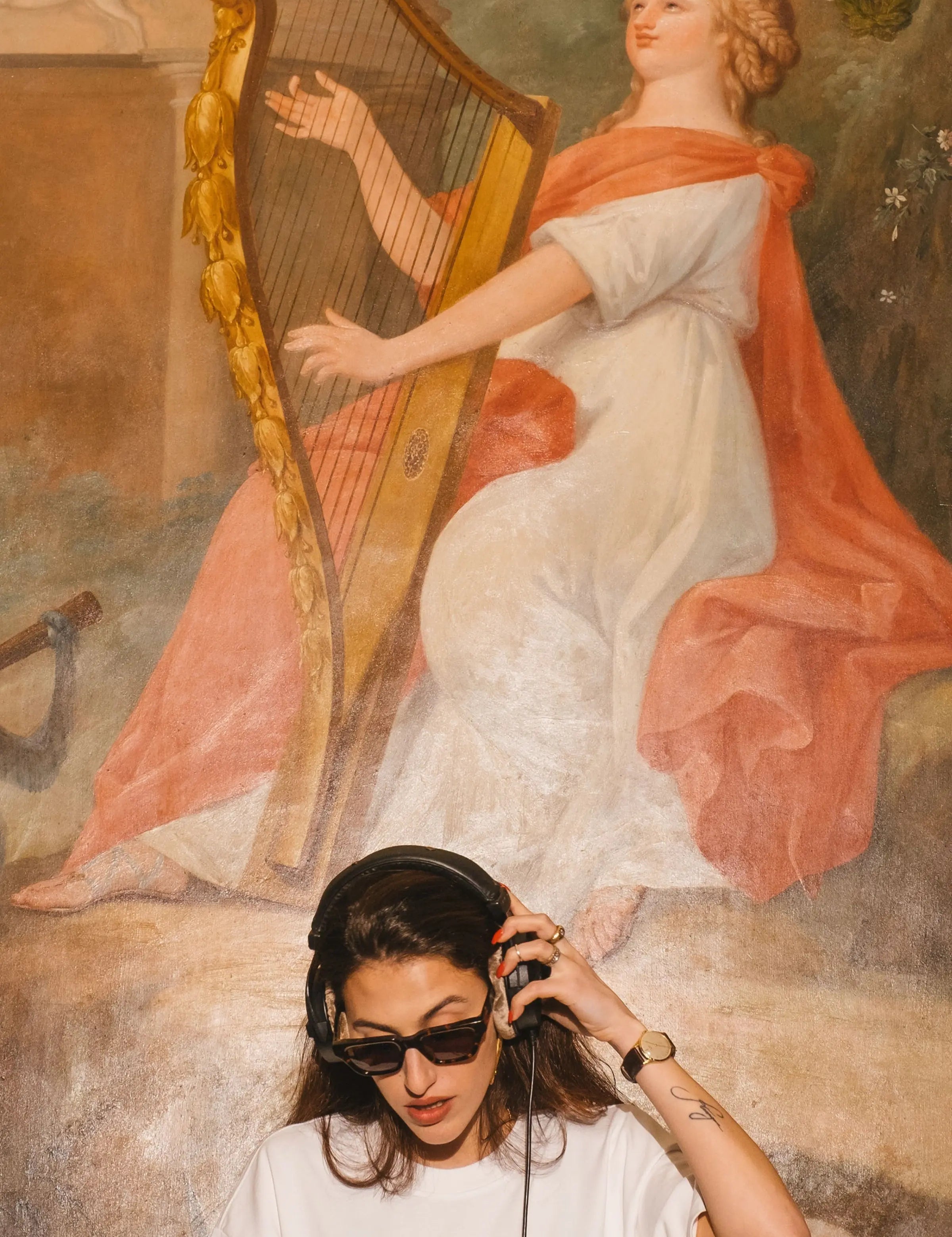 Portraits de Famille The Essentials The Tee Logo Model 4