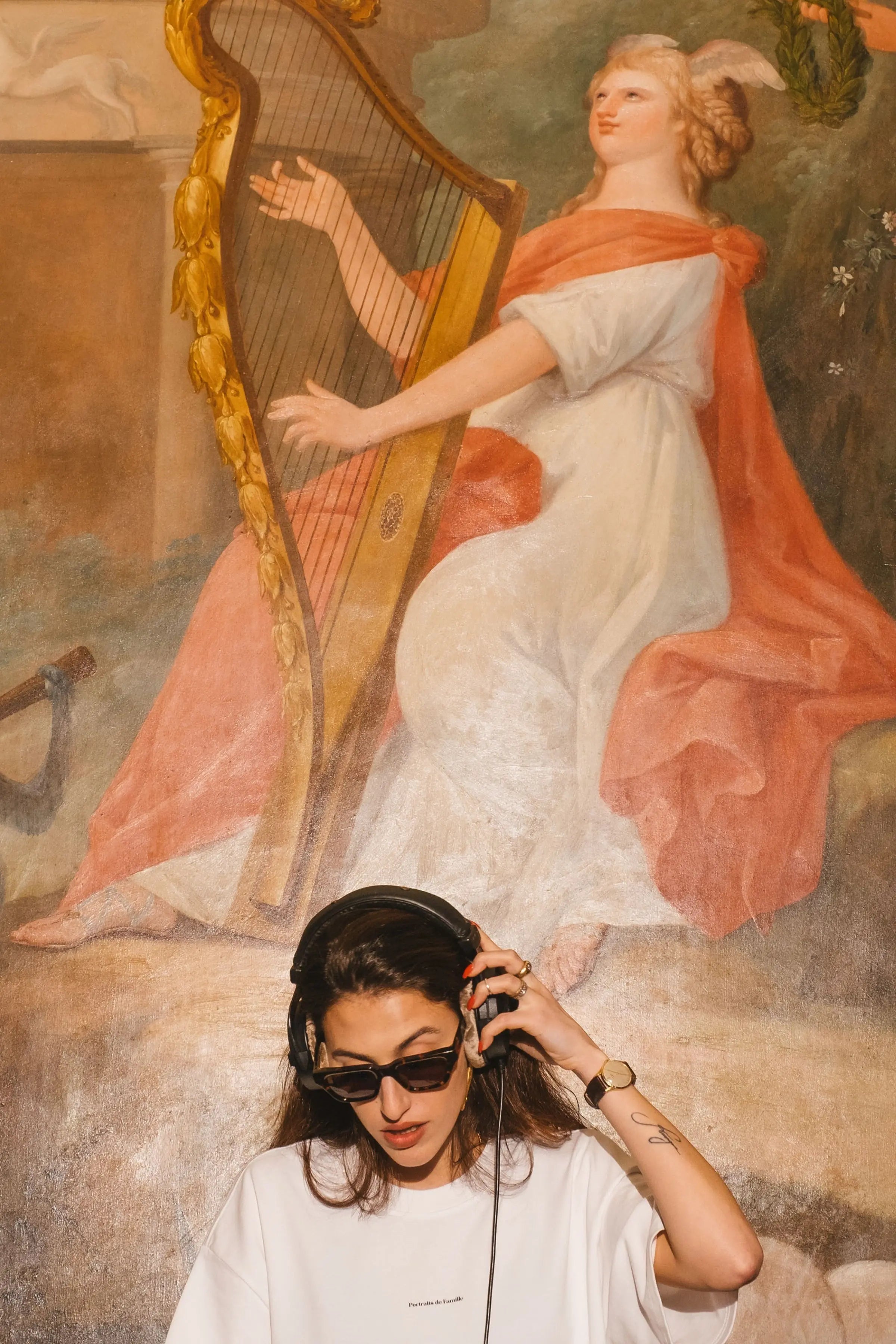 Portraits de Famille The Essentials The Tee Logo Model 4