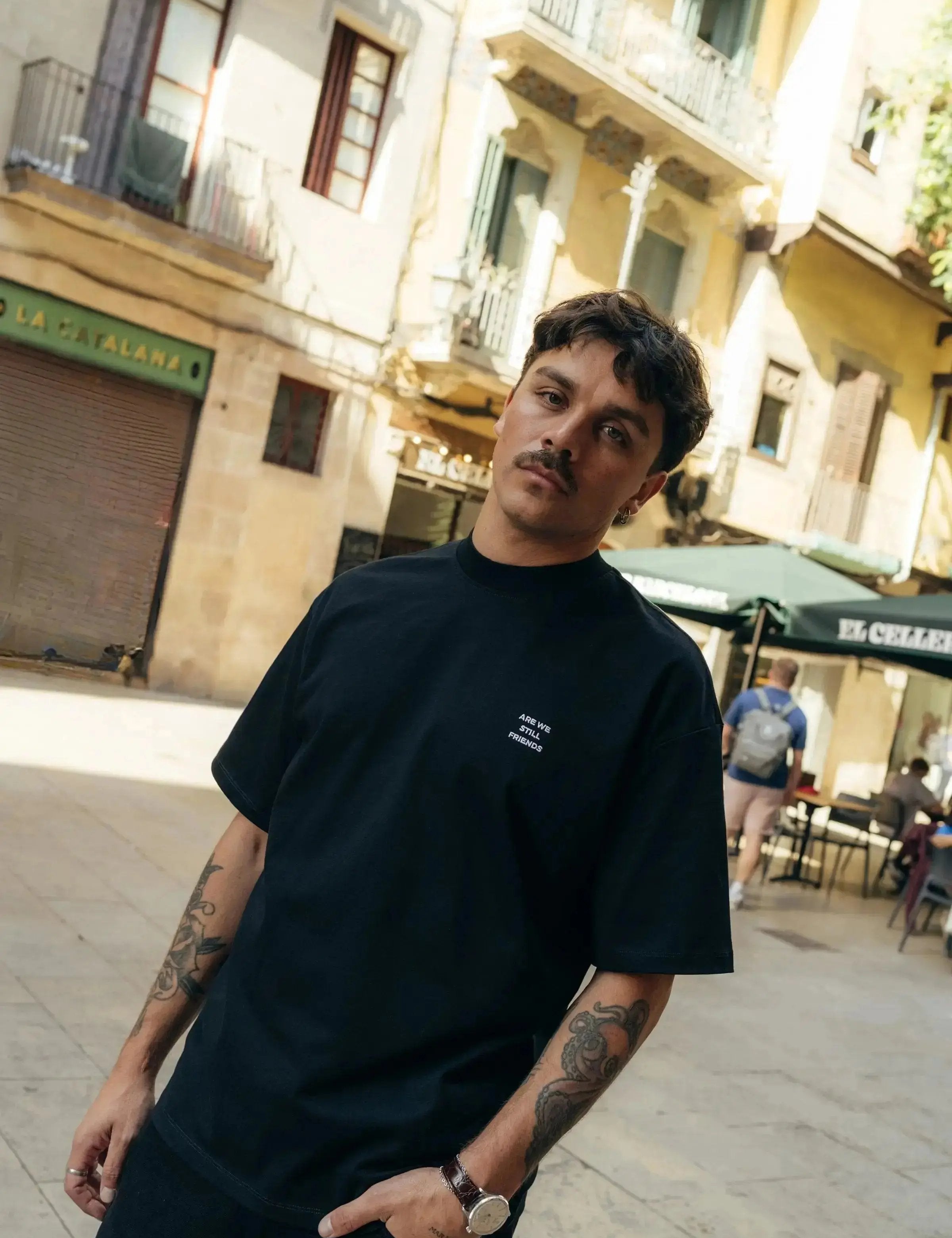 Portraits de Famille The Essentials The Tee Question Embroidered Model 4