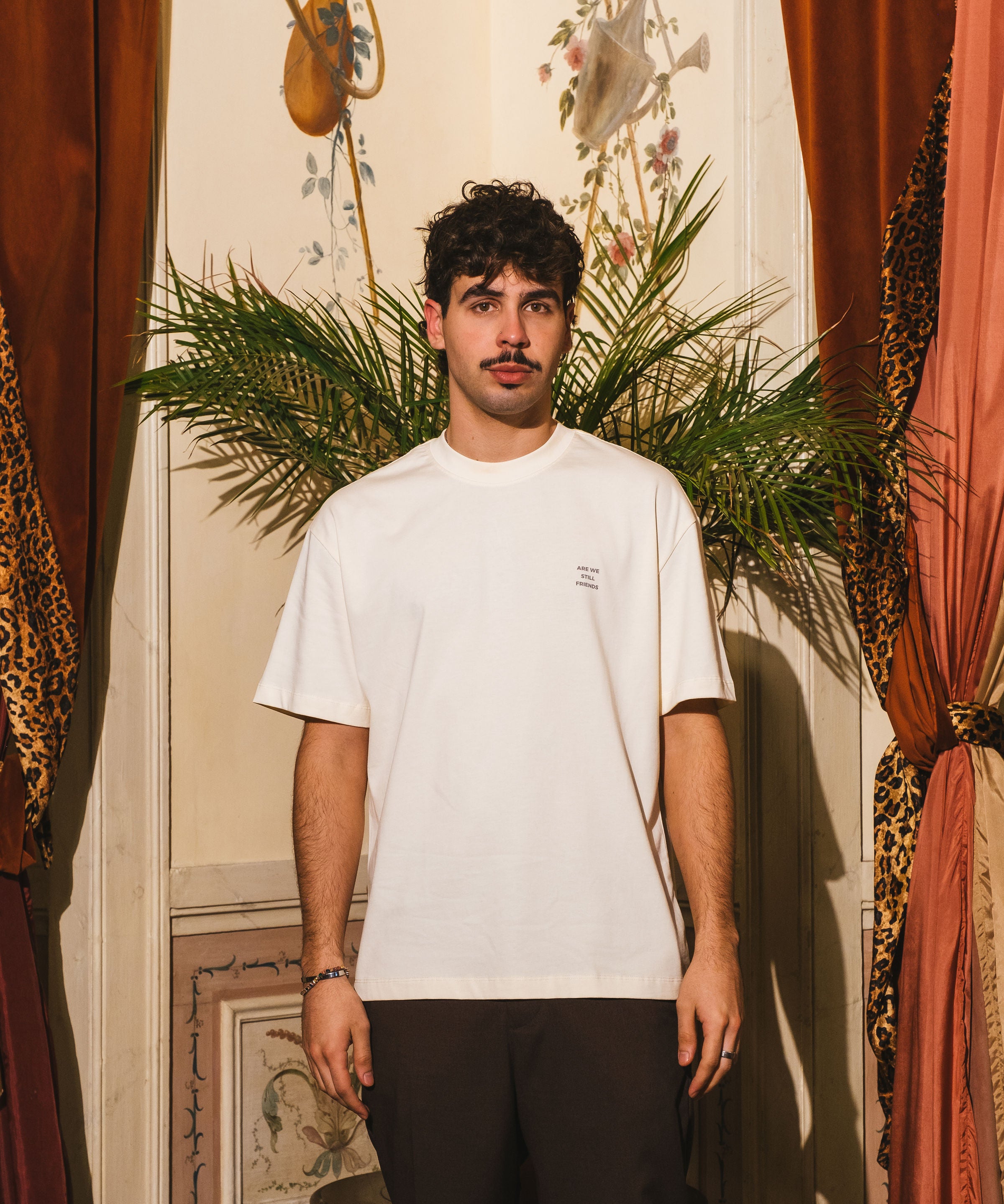 Portraits de Famille The Essentials The Tee Question Lookbook 2