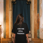 Portraits de Famille The Essentials The Tee Question Model 10